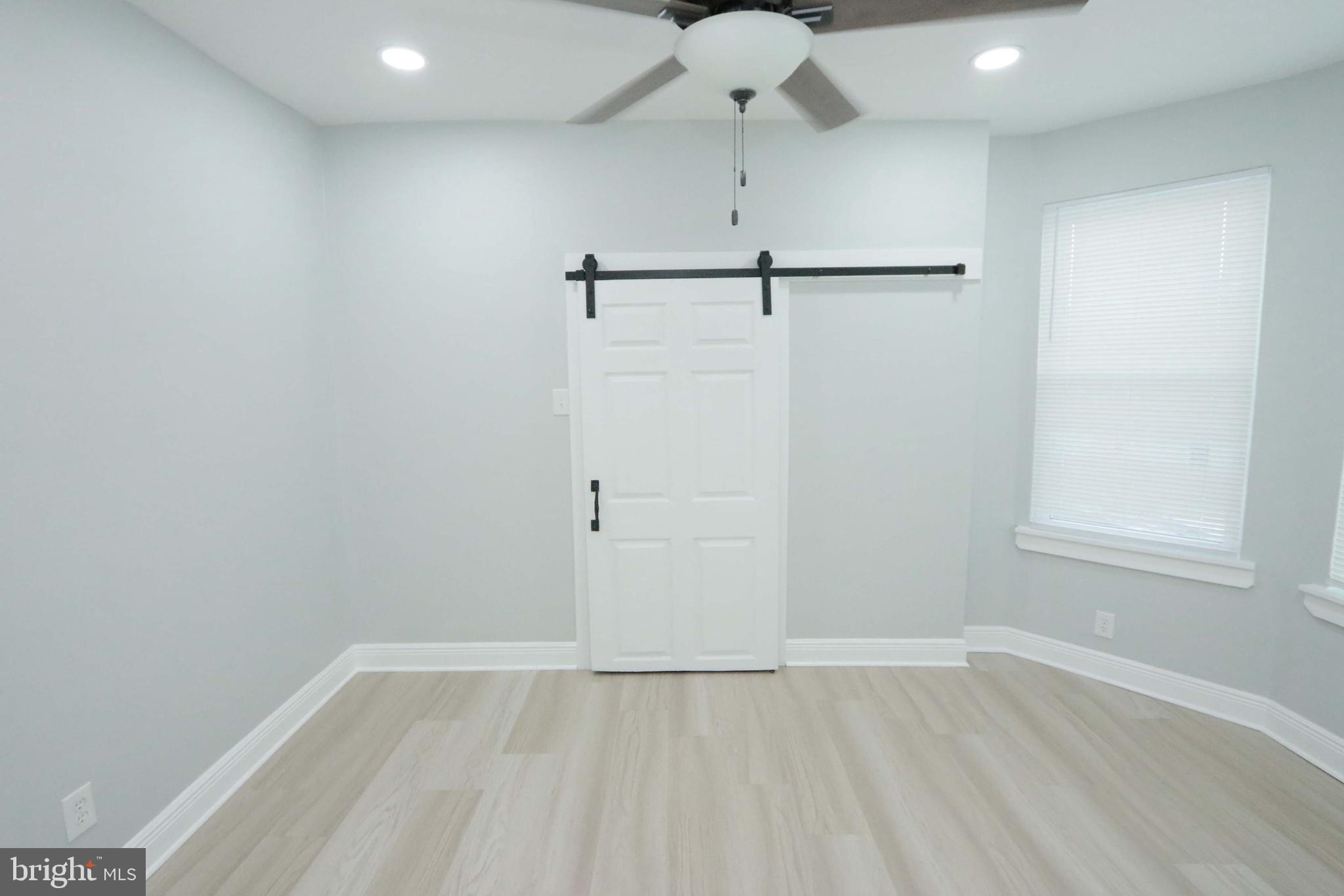 PORT RICHMOND - Residential