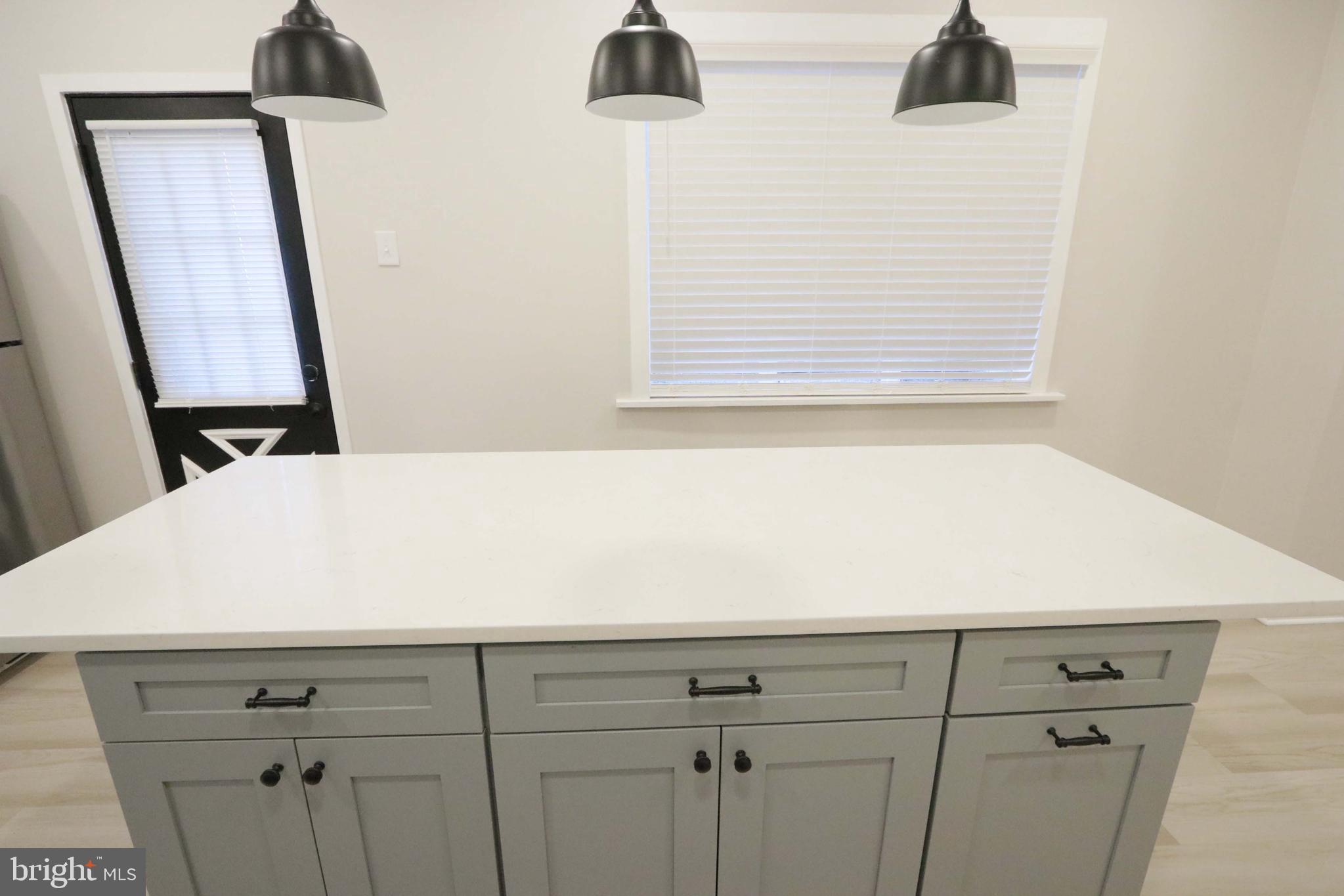 PORT RICHMOND - Residential