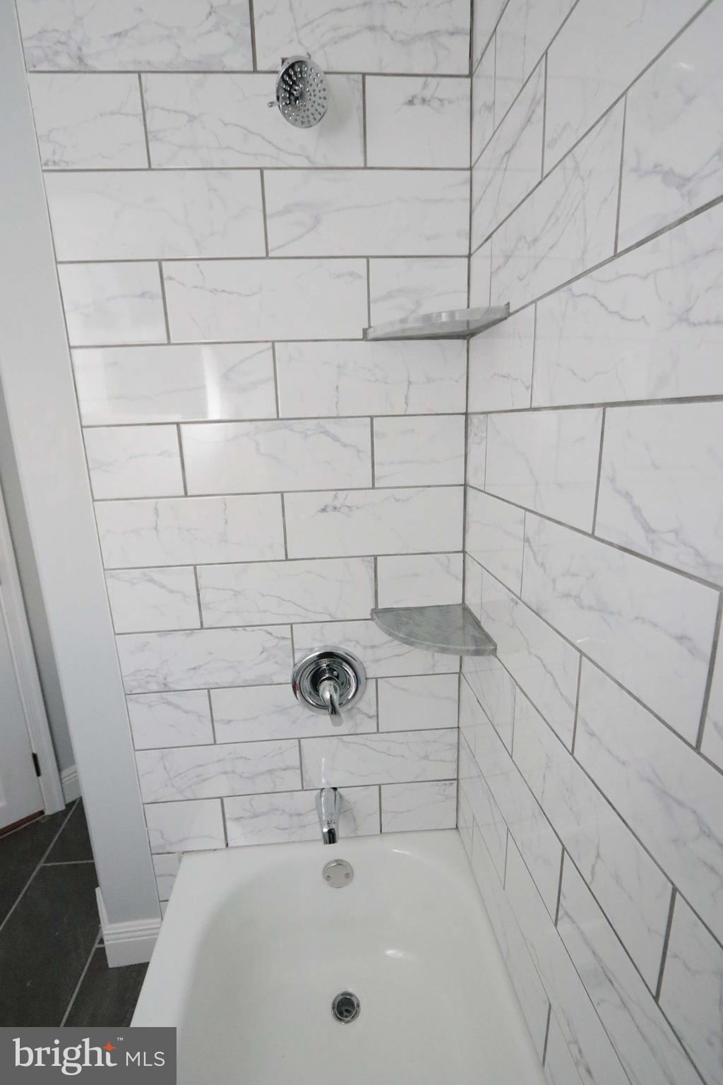 PORT RICHMOND - Residential