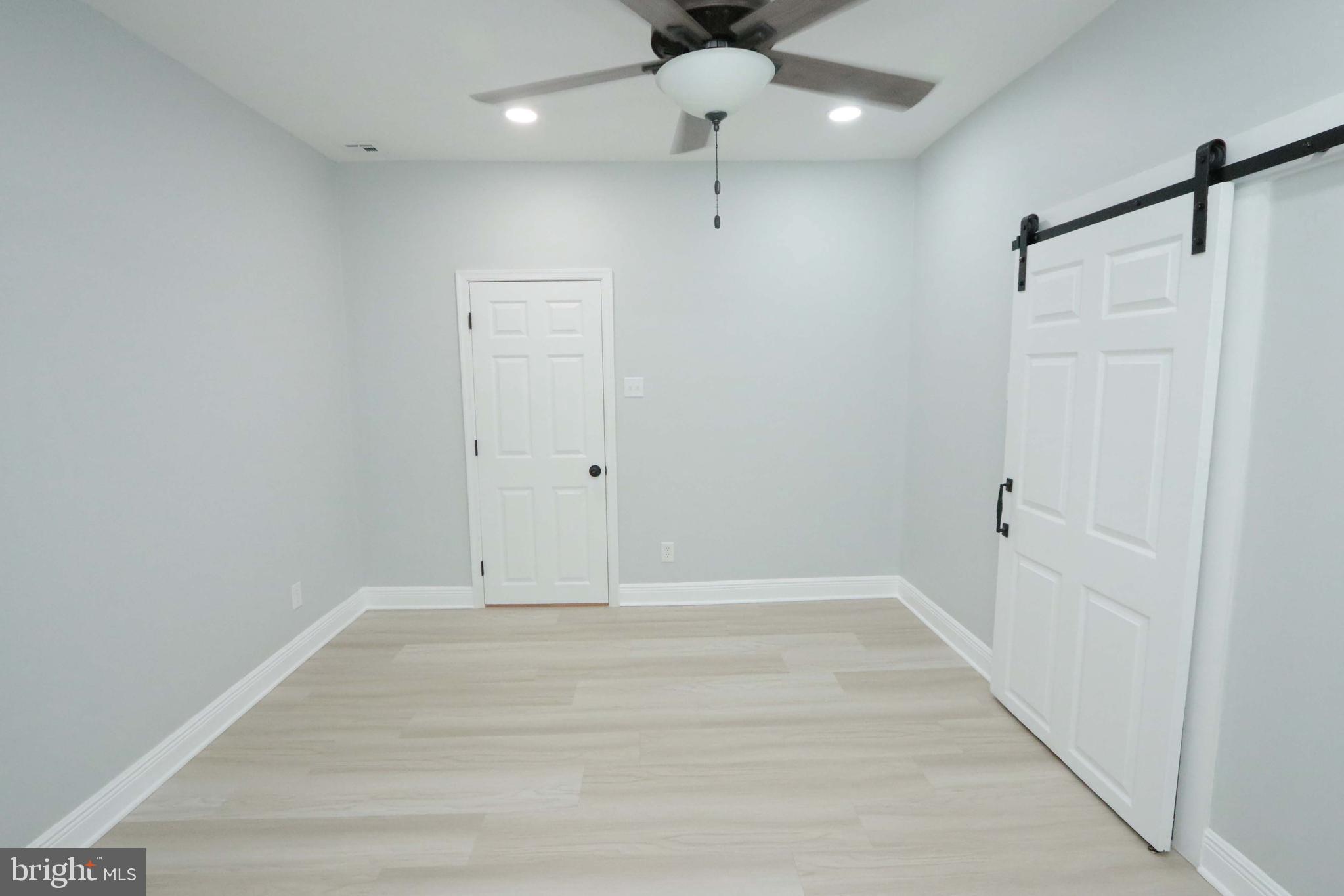 PORT RICHMOND - Residential