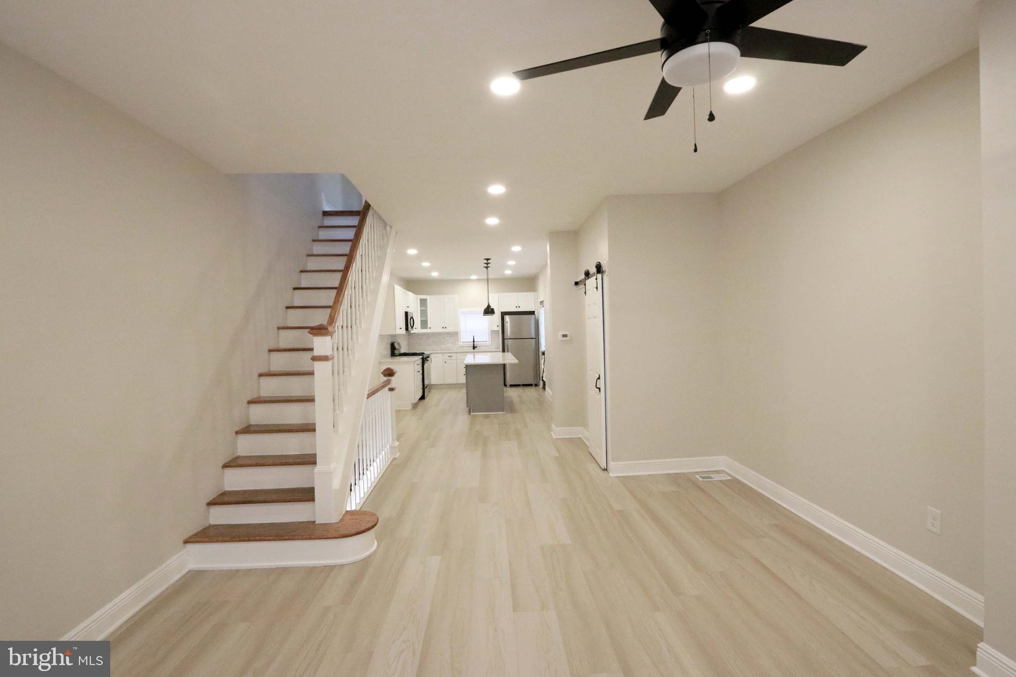 PORT RICHMOND - Residential