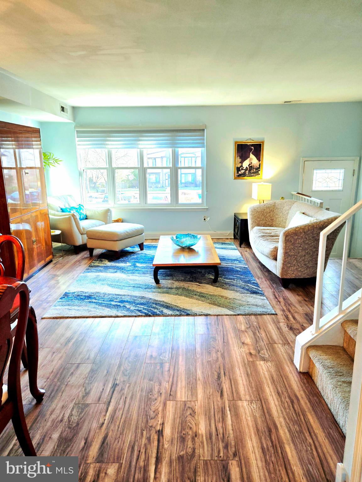 VILLAGE SHIRES - Residential