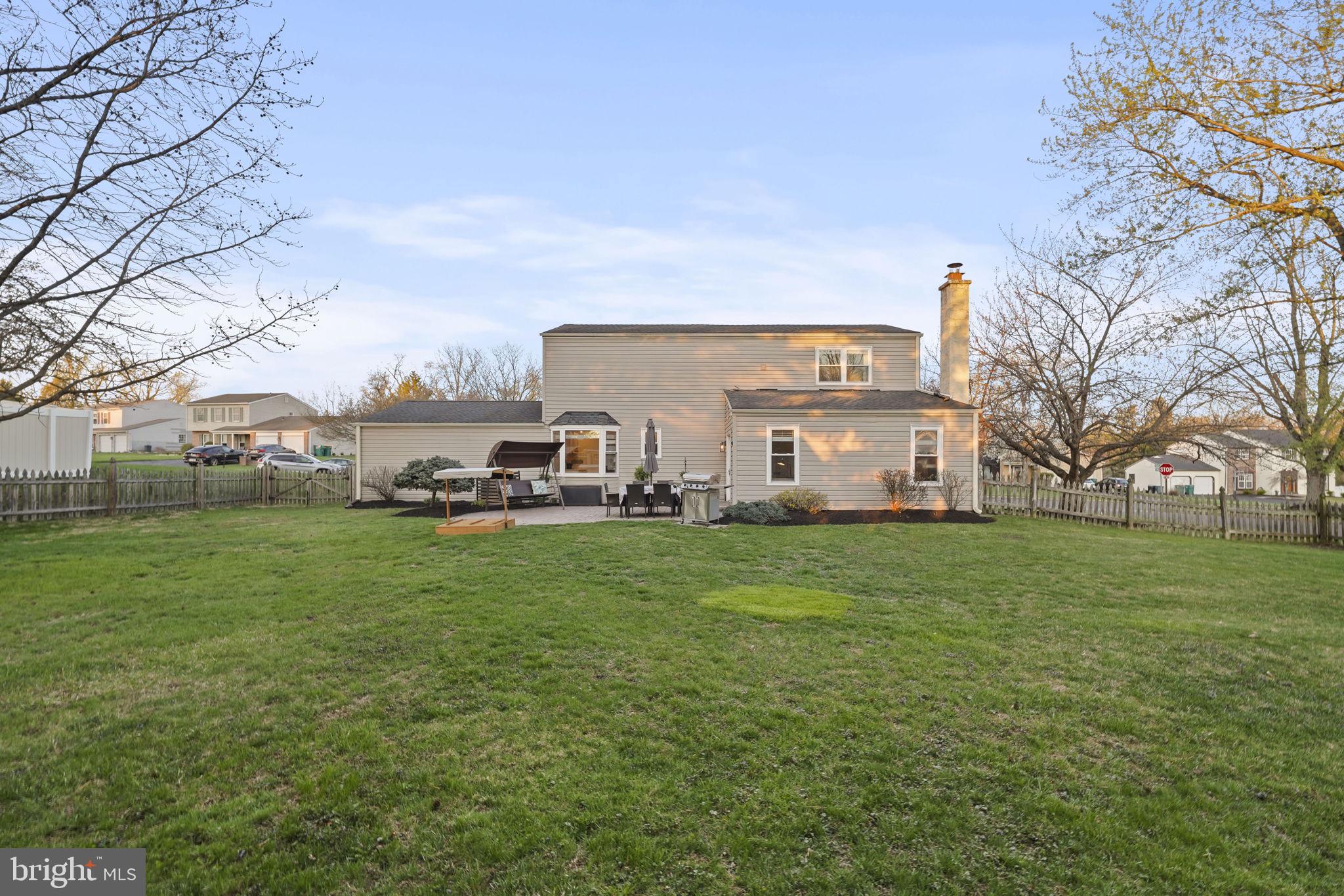 OLD MILL WOODS - Residential