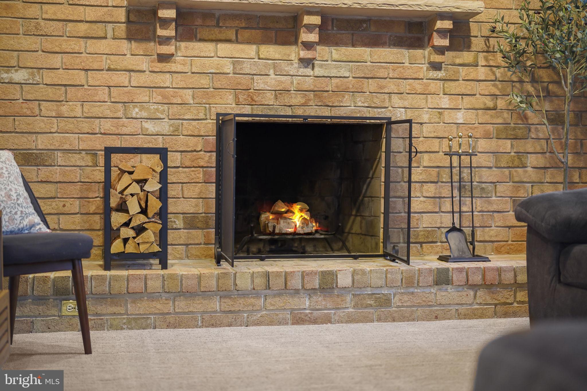 OLD MILL WOODS - Residential