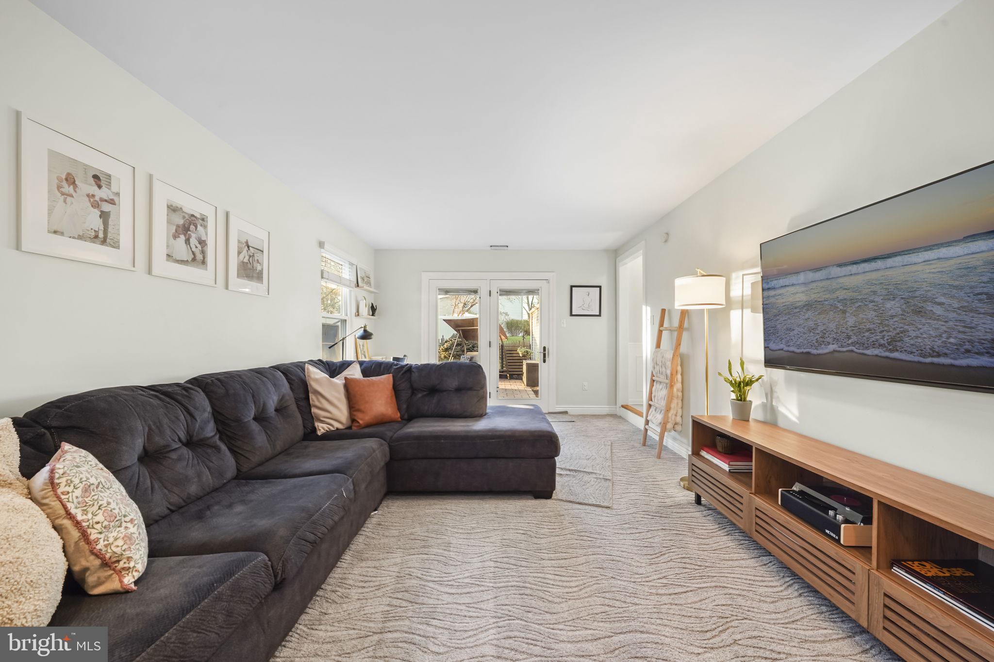 OLD MILL WOODS - Residential