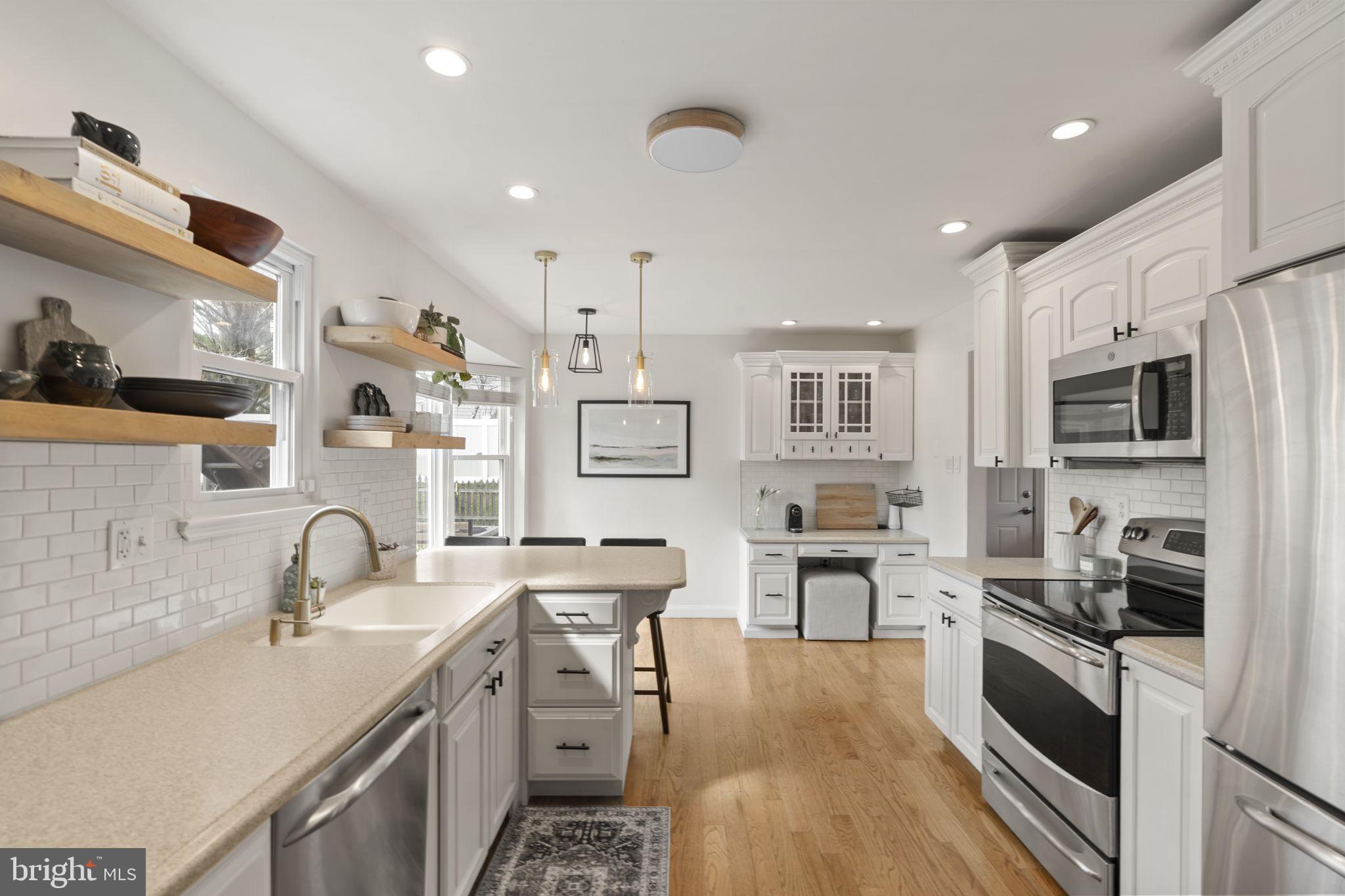 OLD MILL WOODS - Residential