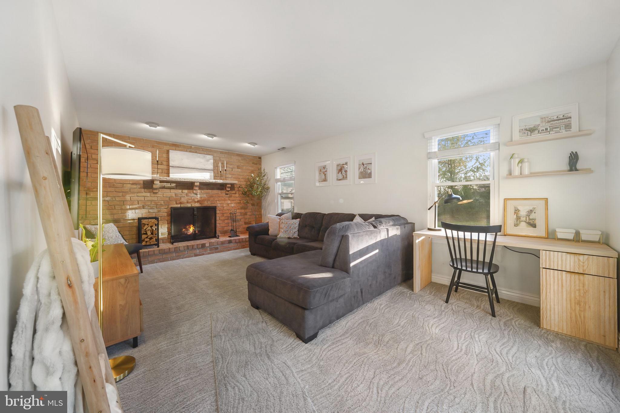 OLD MILL WOODS - Residential