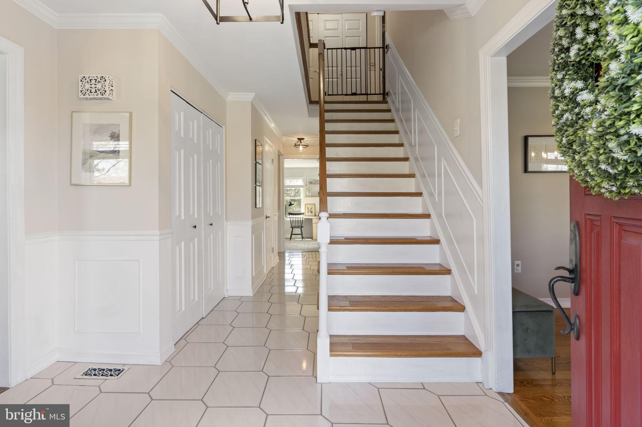 OLD MILL WOODS - Residential