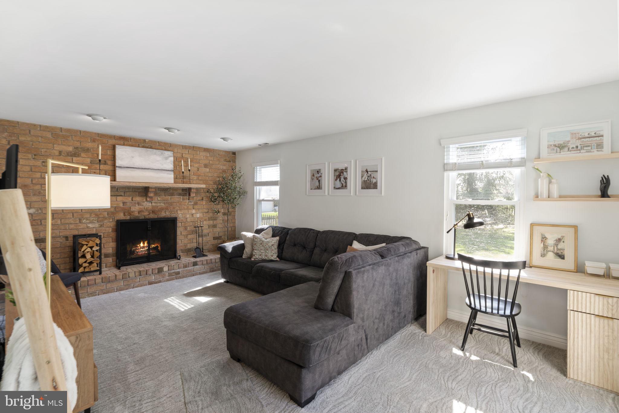 OLD MILL WOODS - Residential