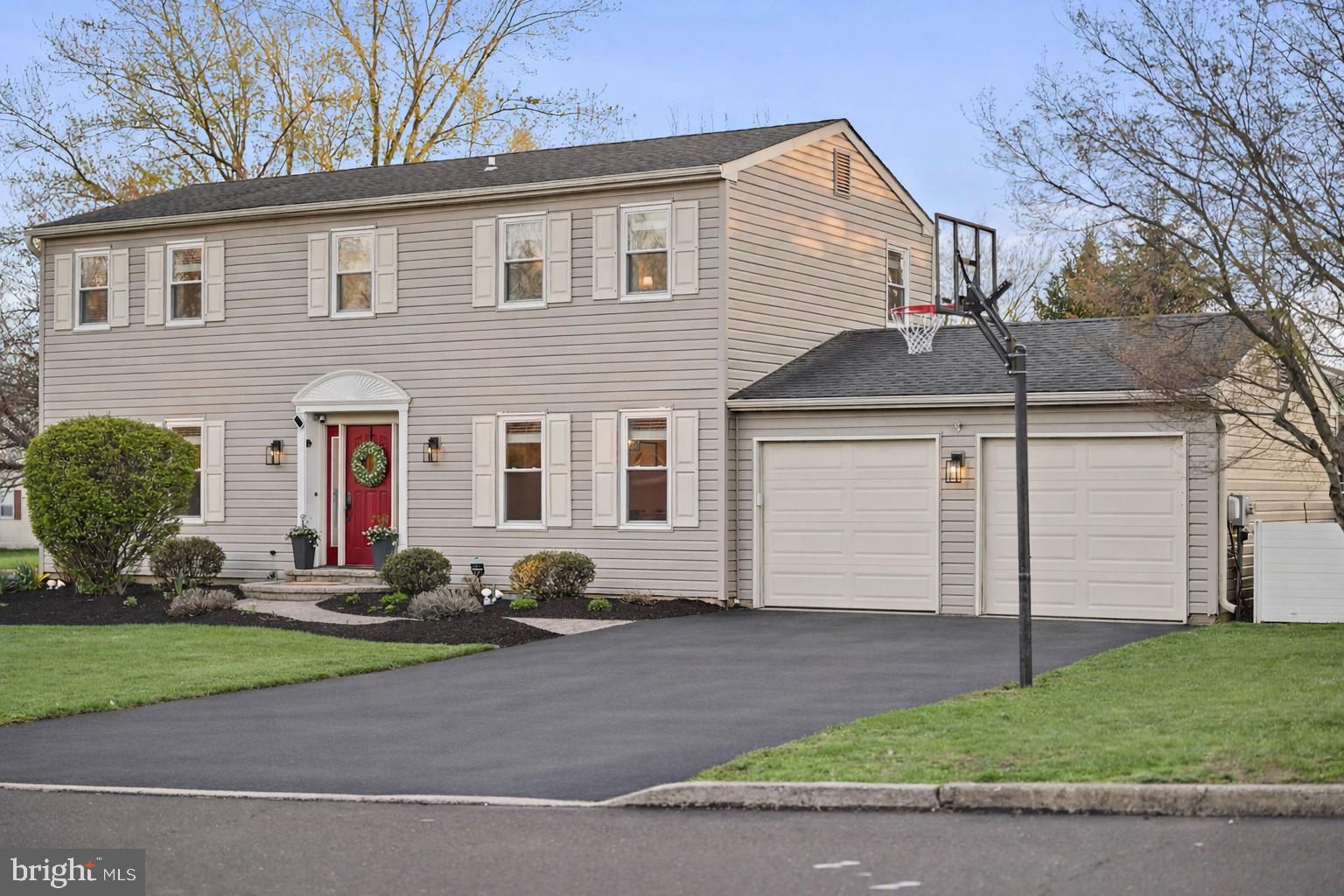 OLD MILL WOODS - Residential