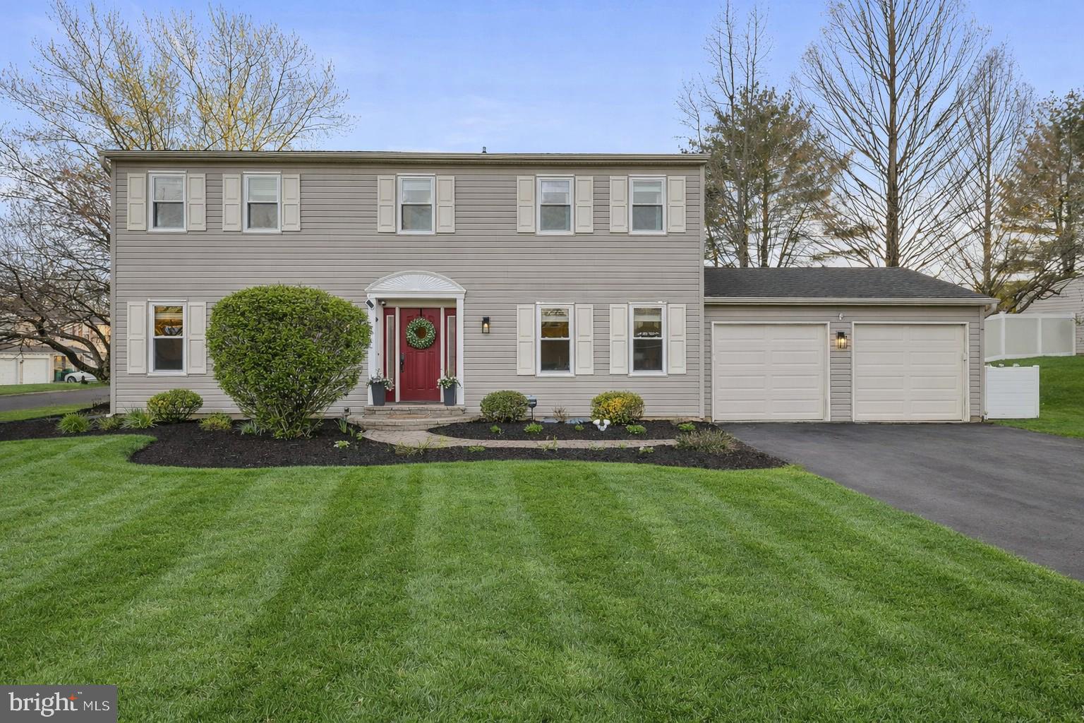 OLD MILL WOODS - Residential