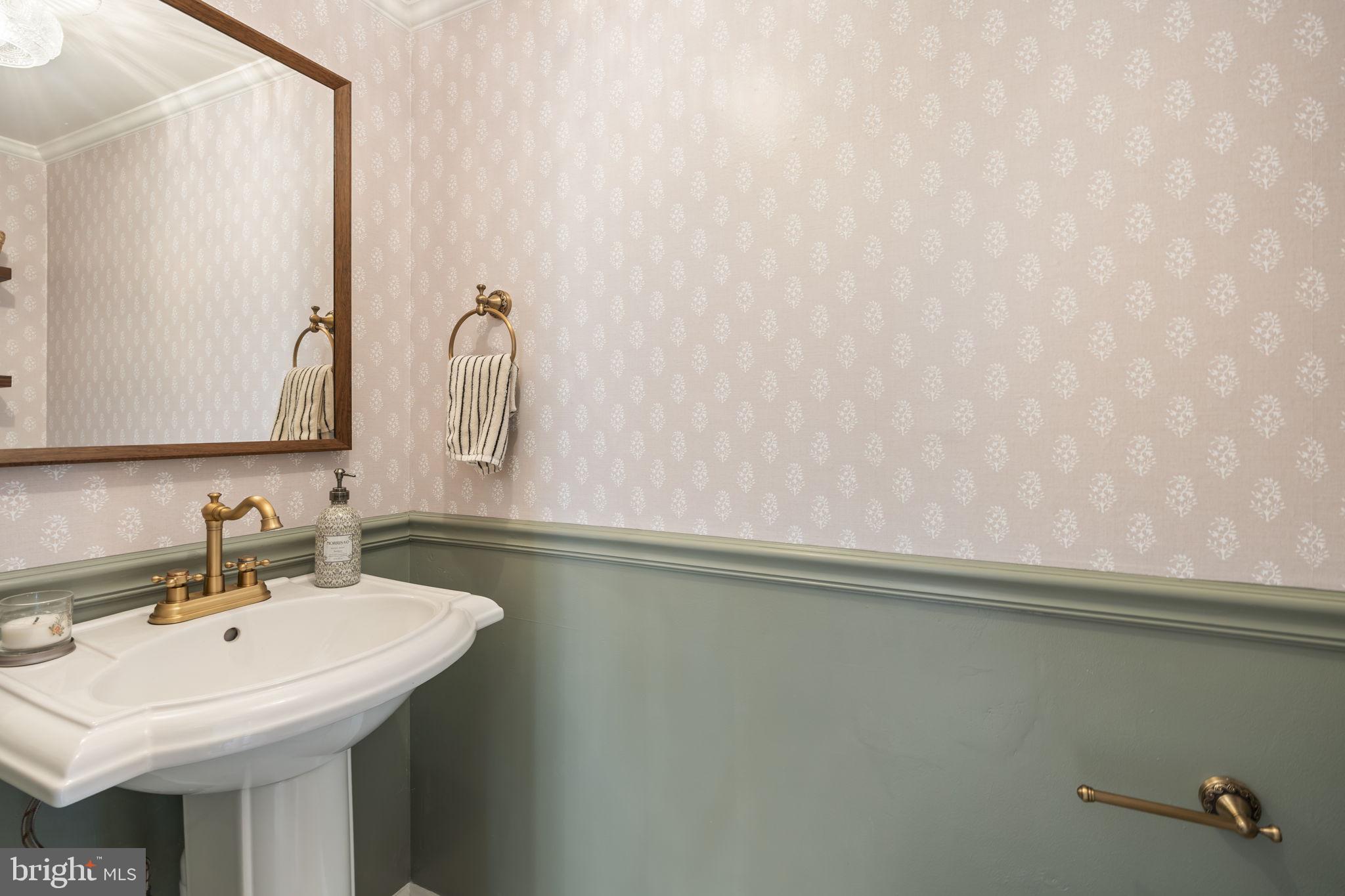 OLD MILL WOODS - Residential