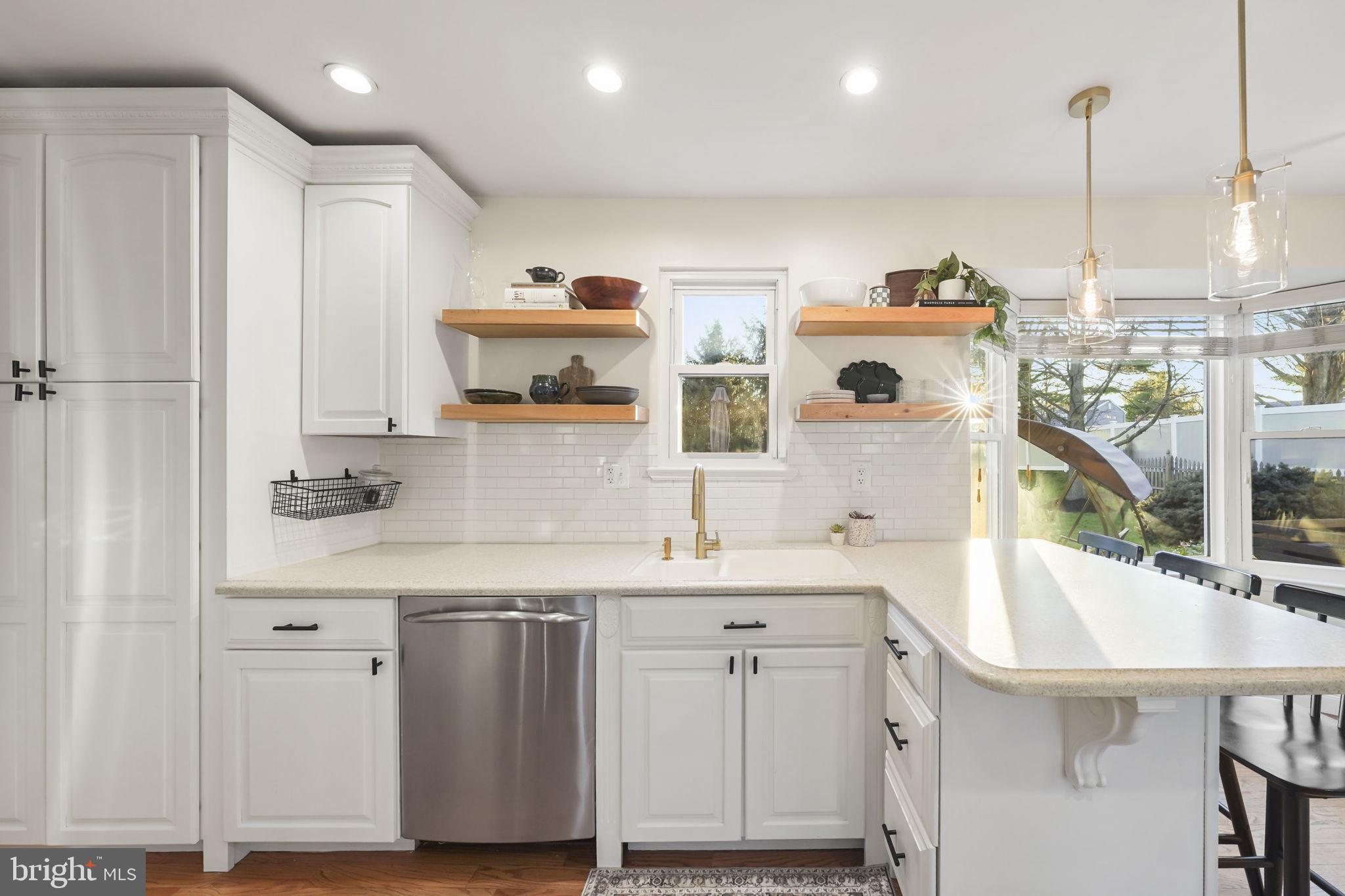 OLD MILL WOODS - Residential