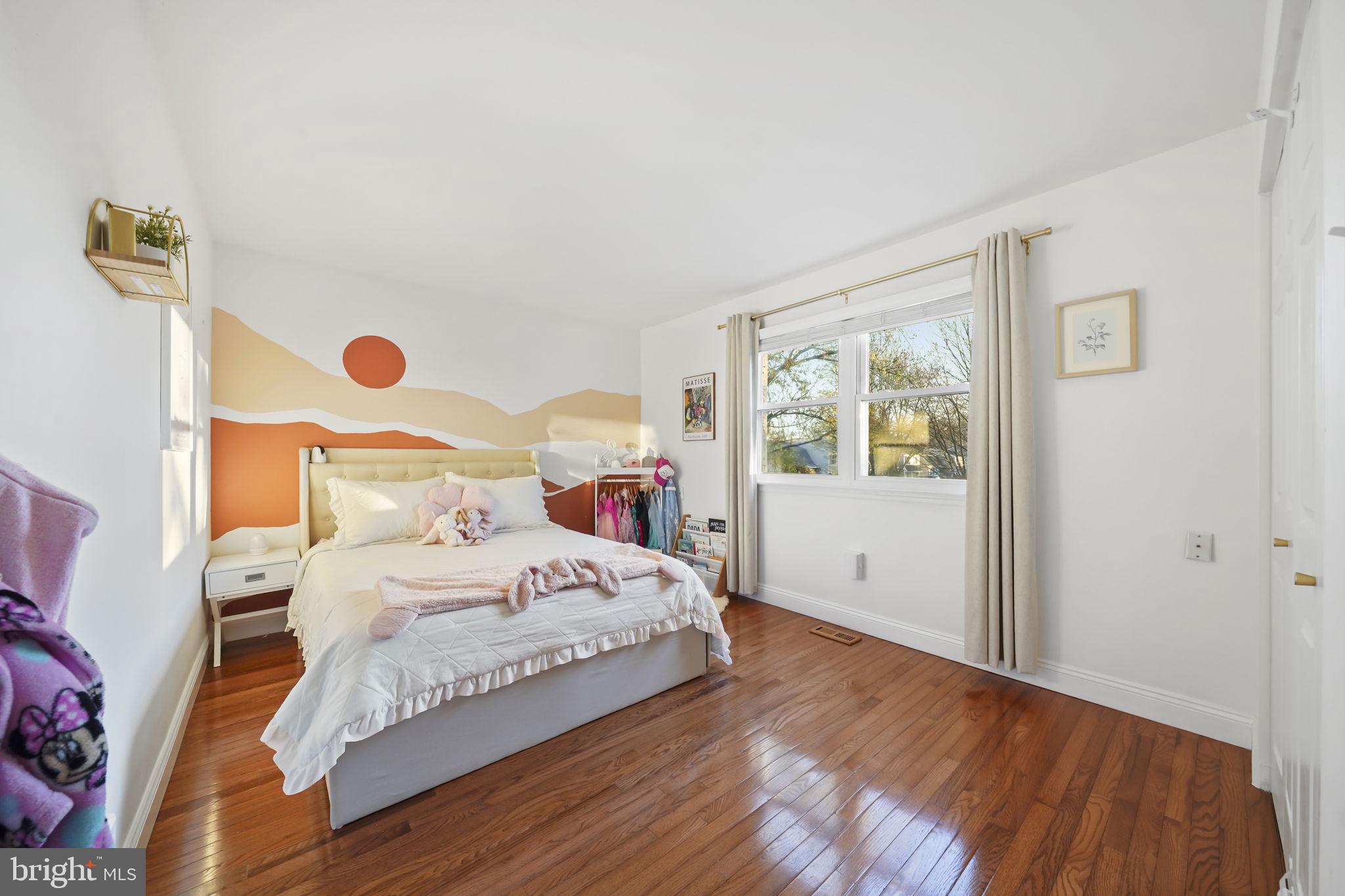 OLD MILL WOODS - Residential