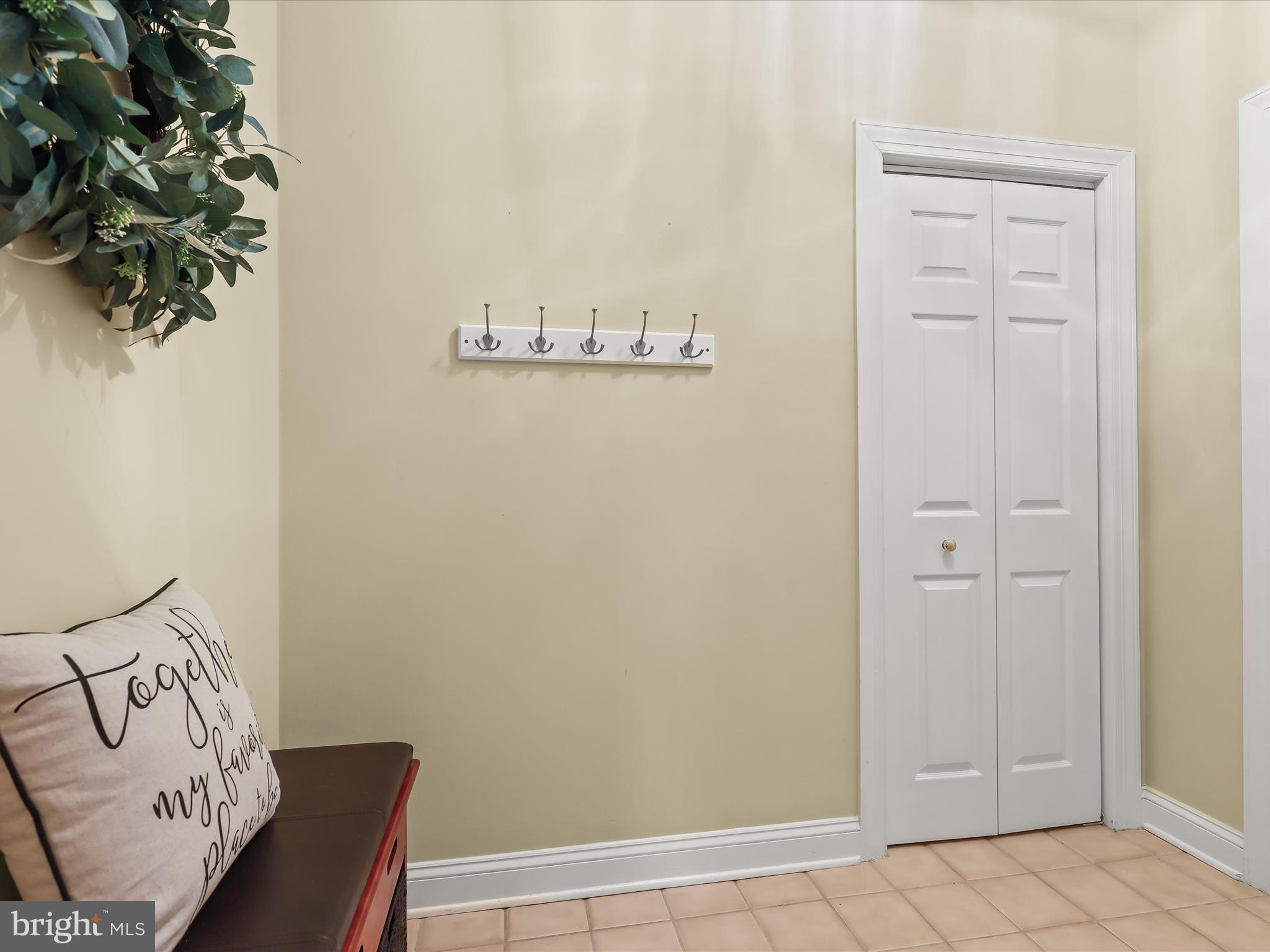 MANOR FIELDS - Residential