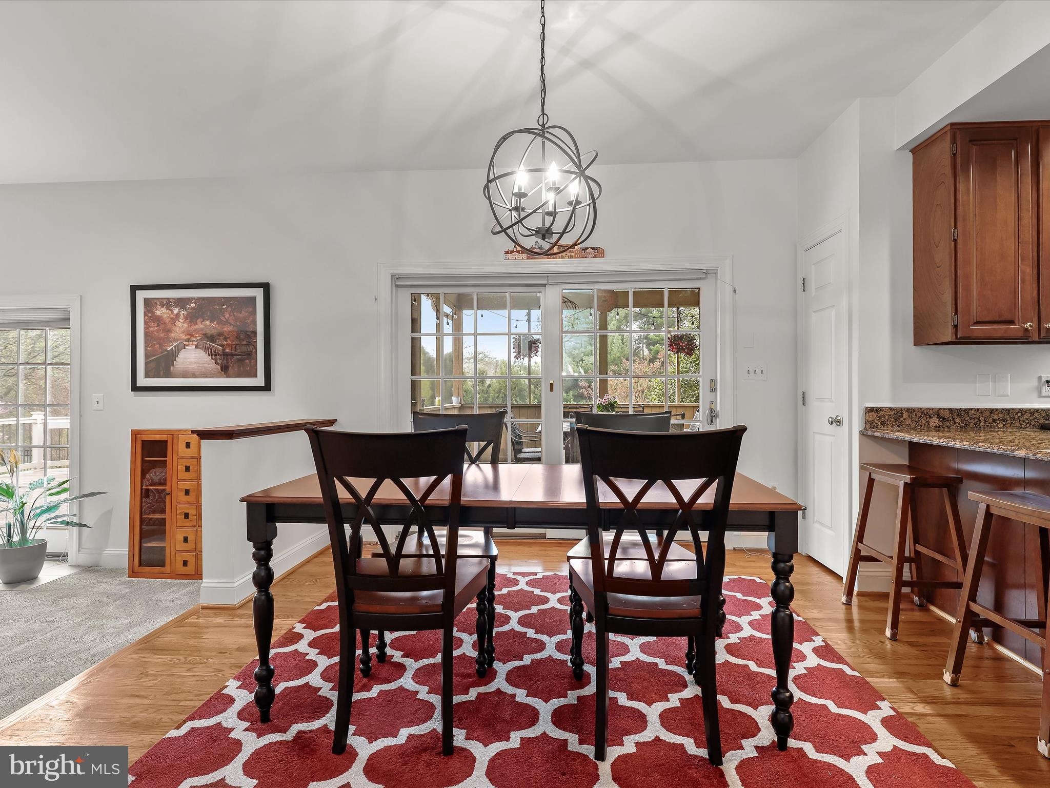 MANOR FIELDS - Residential