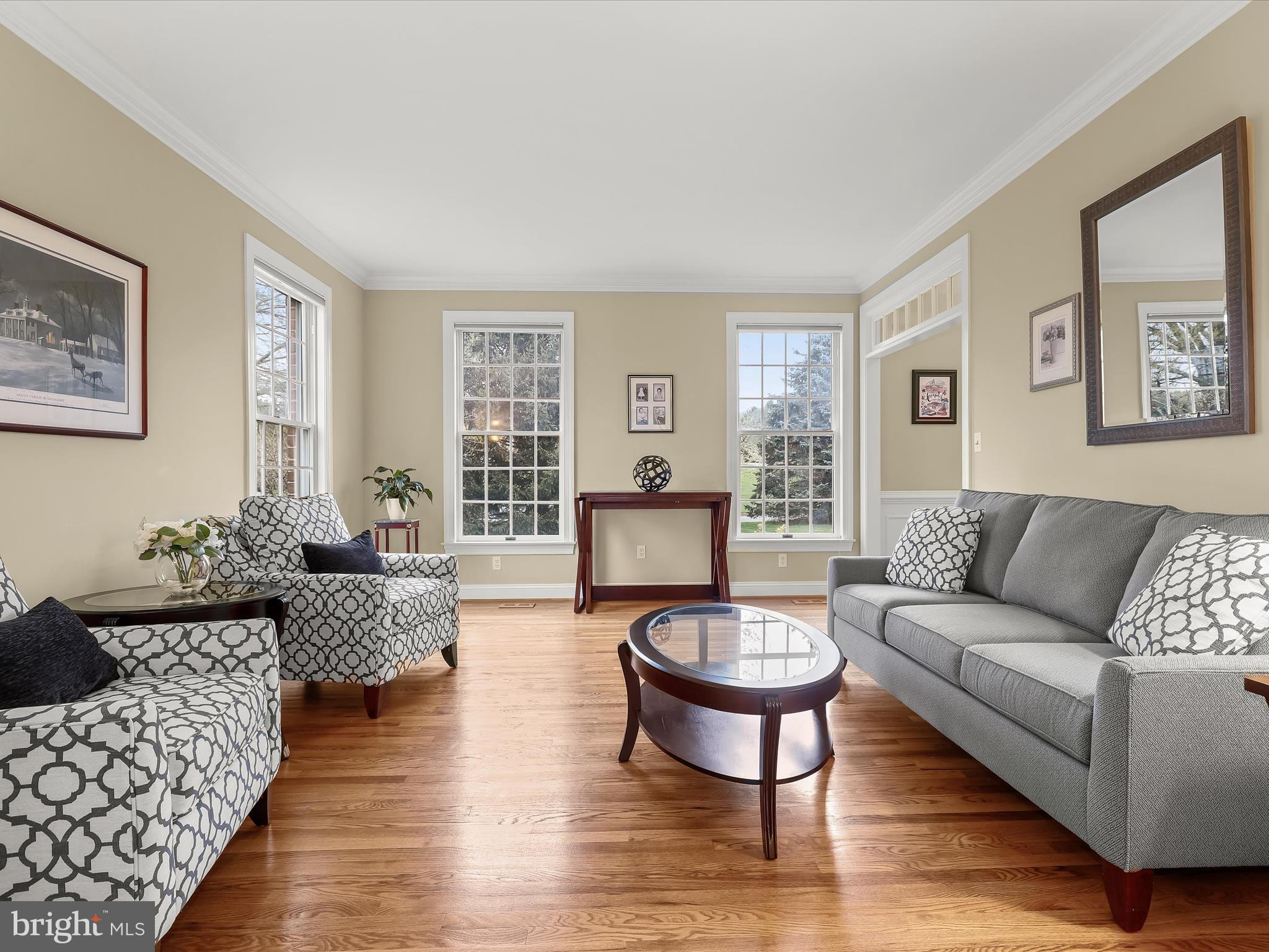 MANOR FIELDS - Residential