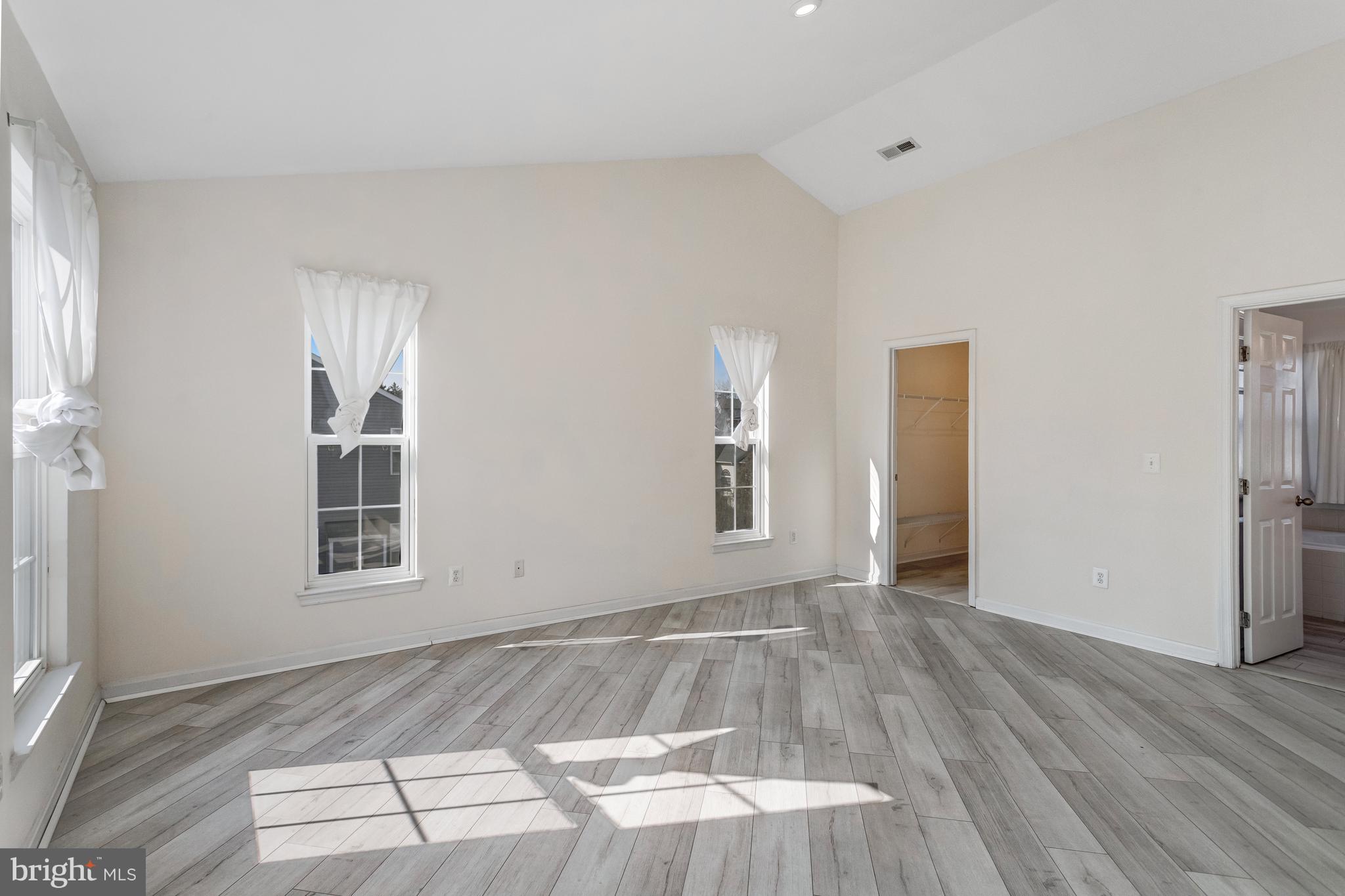 PERRY FARMS - Residential Lease