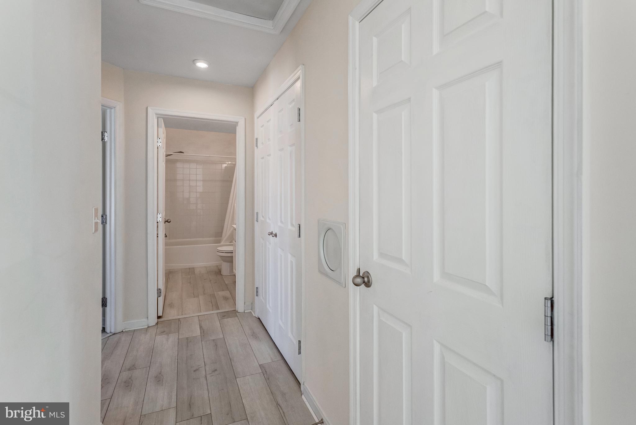 PERRY FARMS - Residential Lease