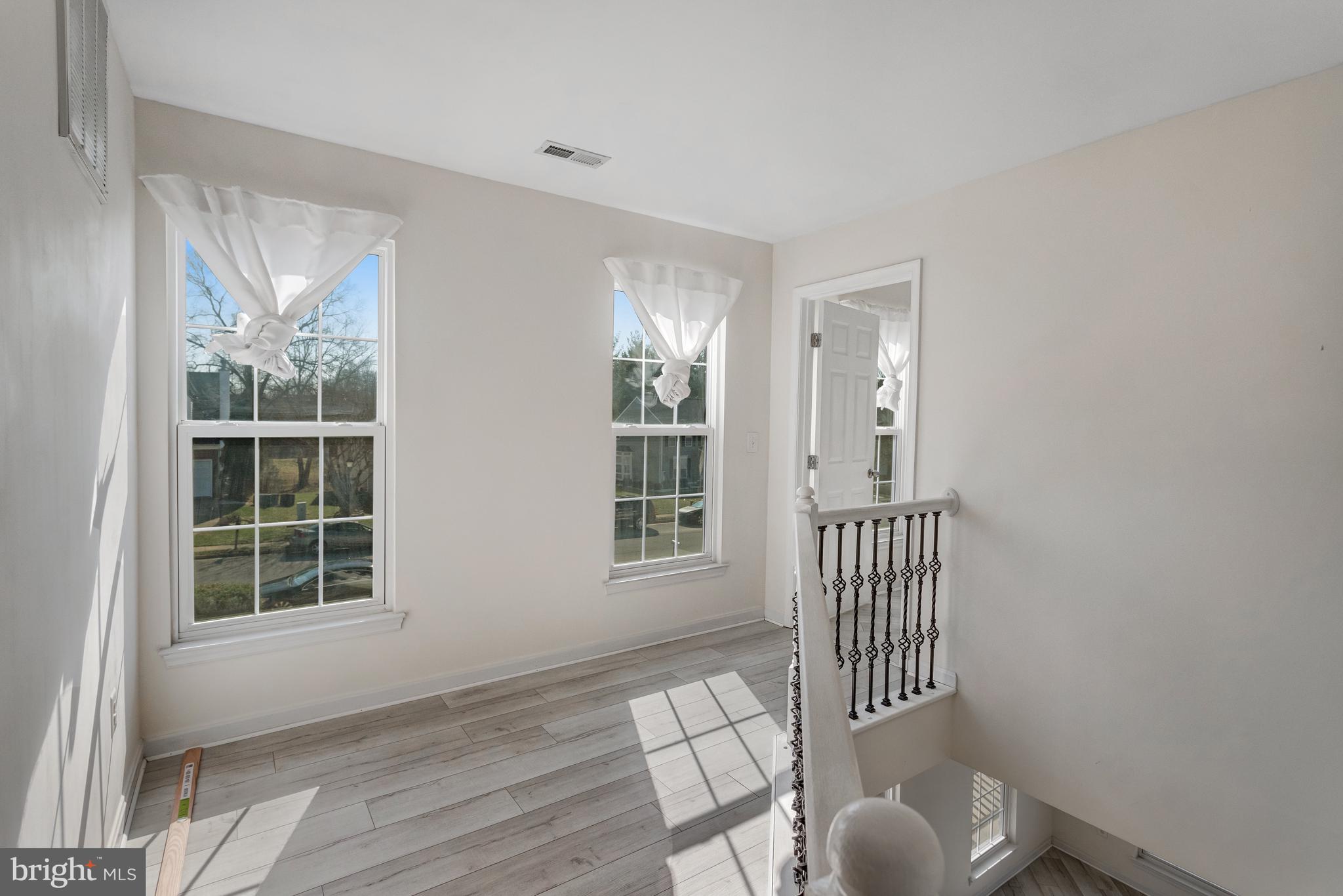 PERRY FARMS - Residential Lease