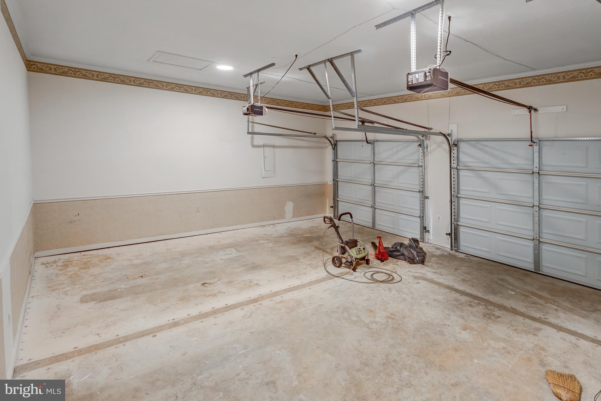 PERRY FARMS - Residential Lease