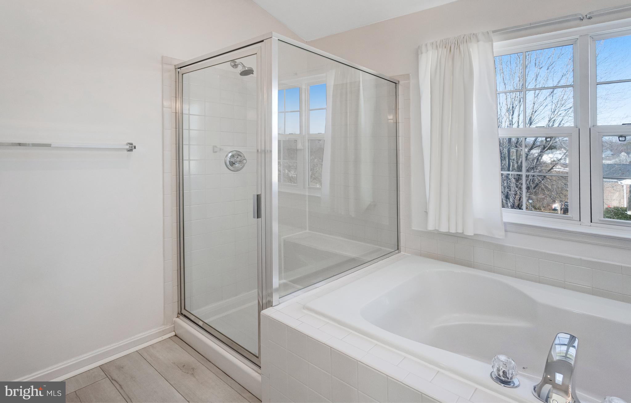 PERRY FARMS - Residential Lease