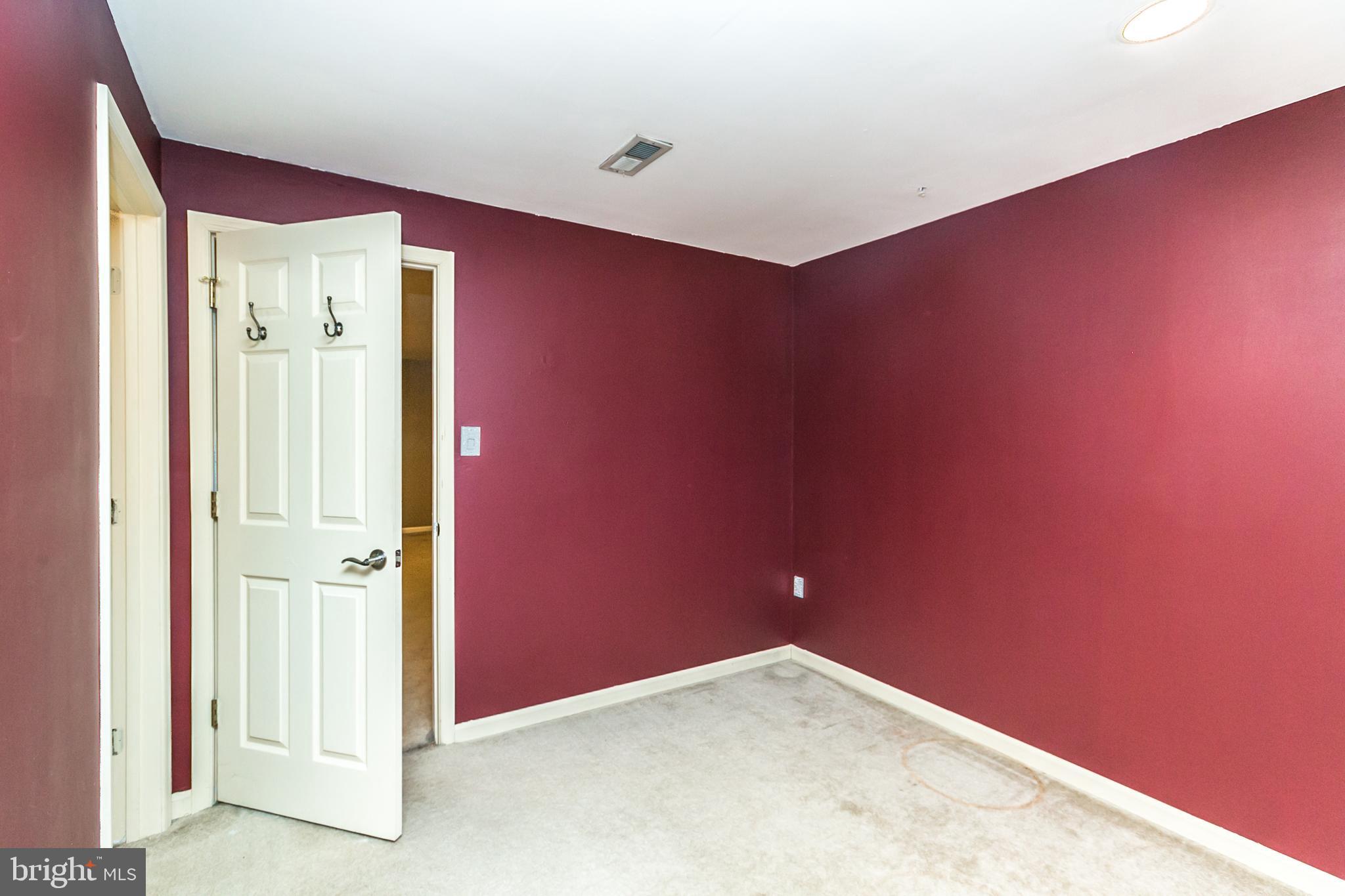 GREENSPRING OVERLOOK - Residential