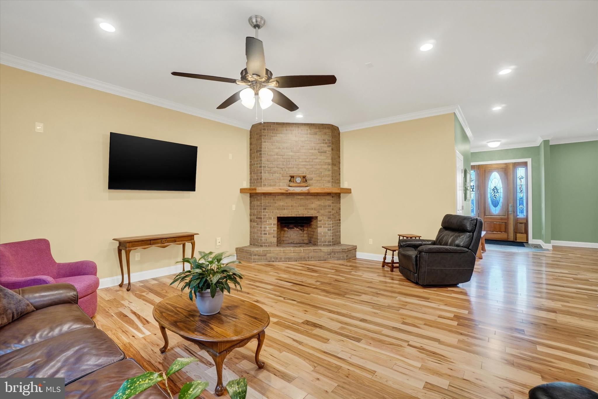 SENTRY WOODS - Residential