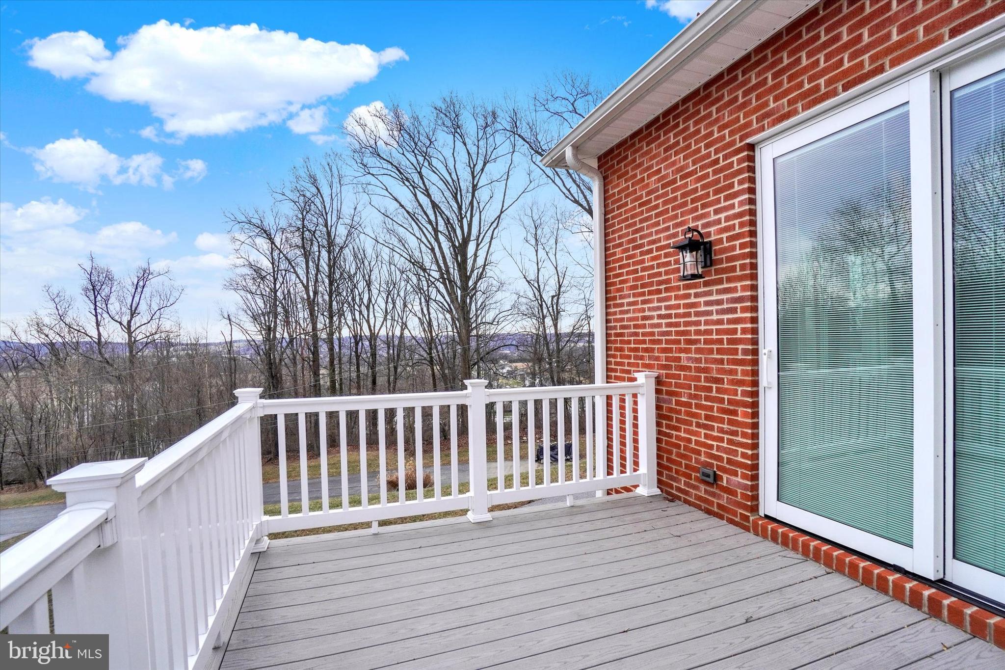 SENTRY WOODS - Residential