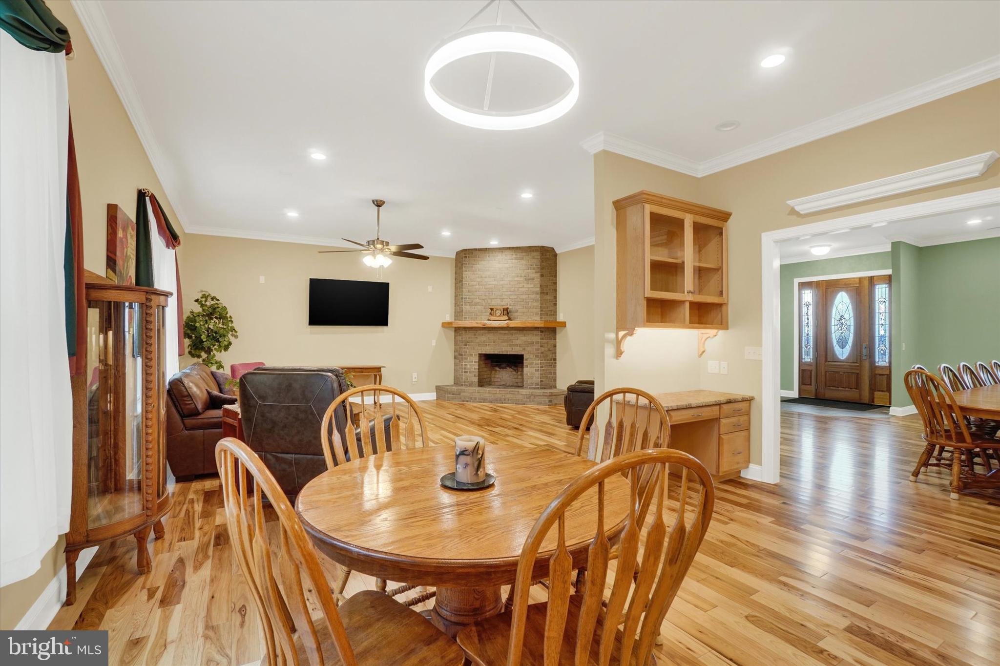 SENTRY WOODS - Residential