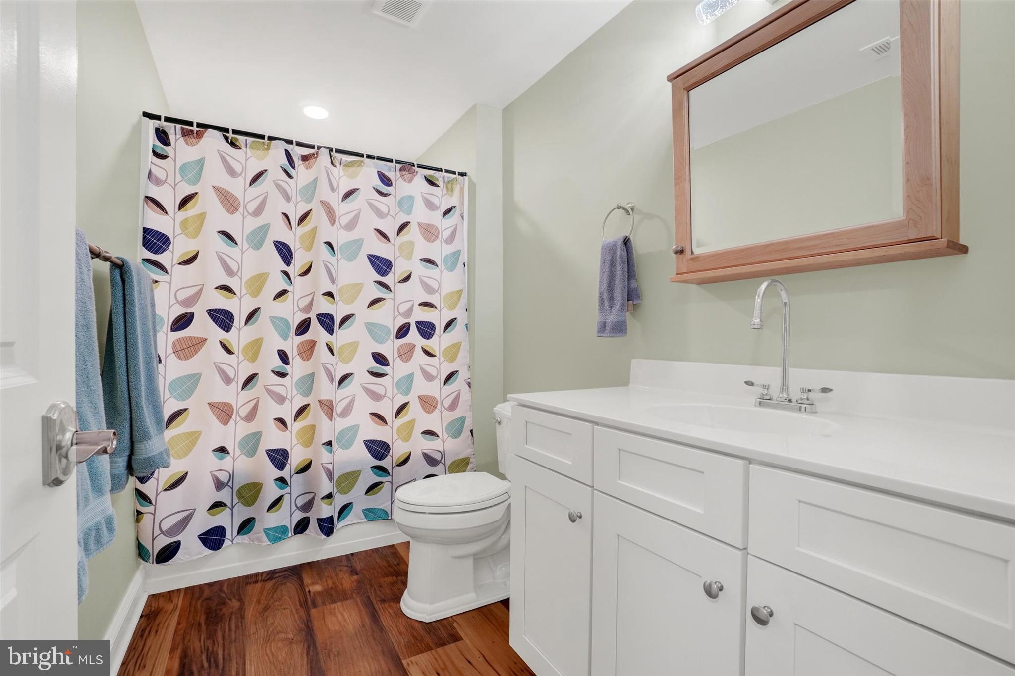 SENTRY WOODS - Residential