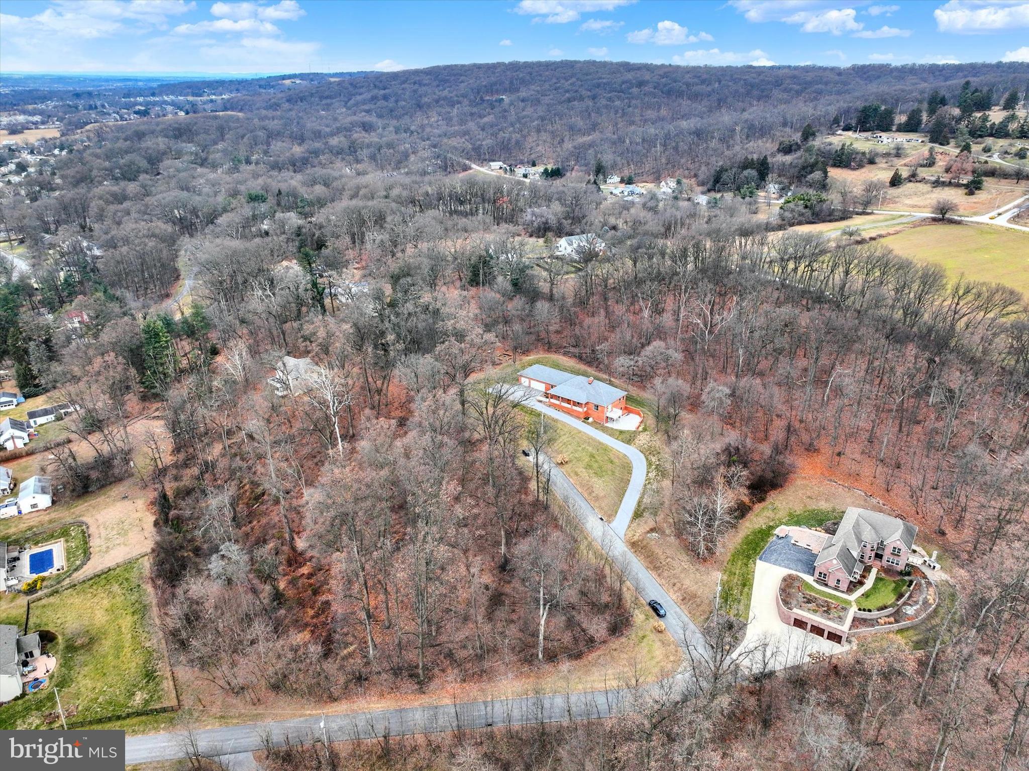 SENTRY WOODS - Residential