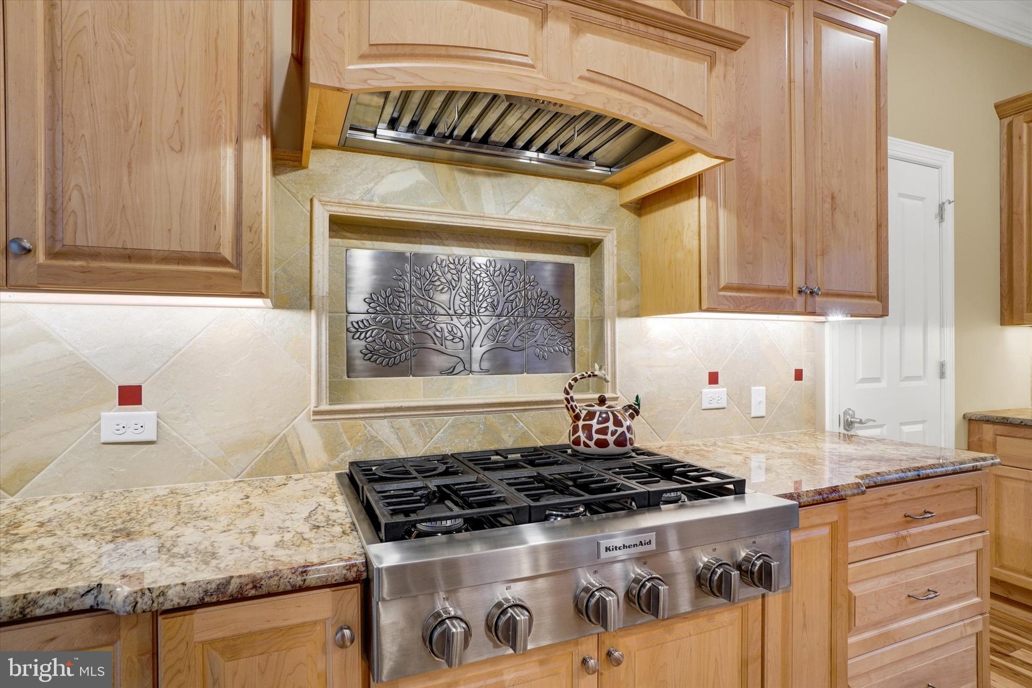 SENTRY WOODS - Residential