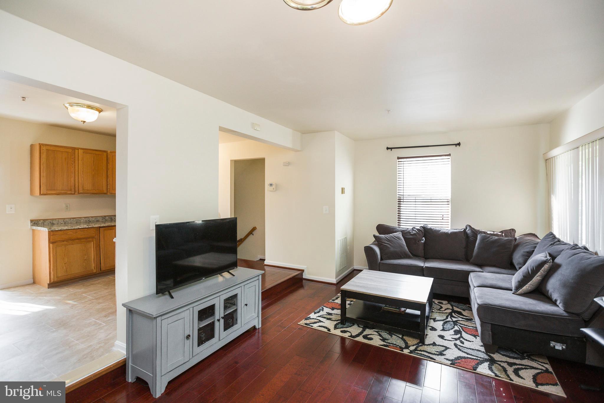 TEMPLE PLAZA - Residential