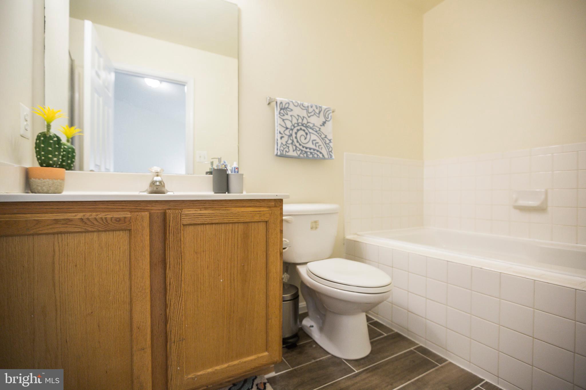 TEMPLE PLAZA - Residential