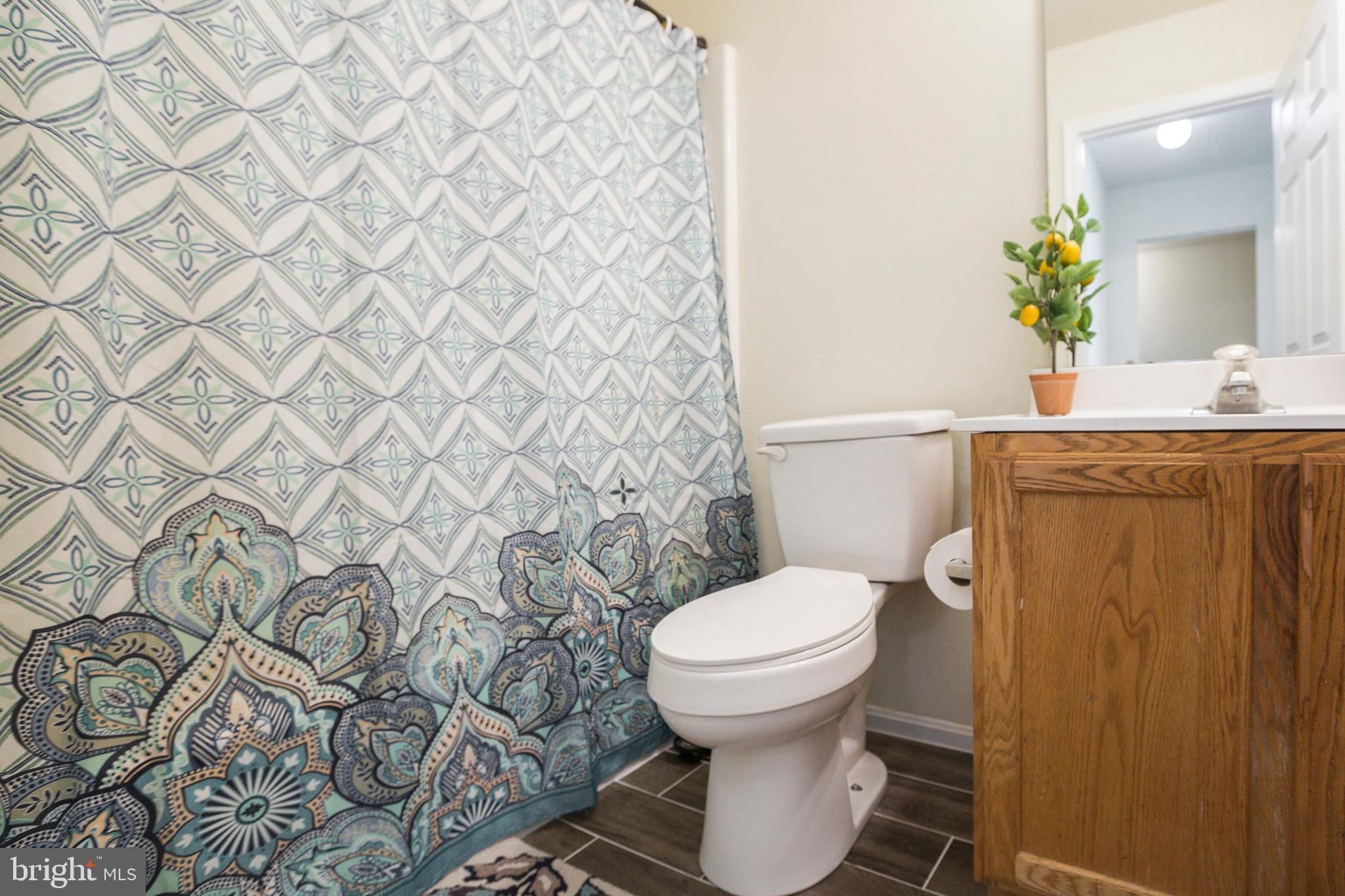 TEMPLE PLAZA - Residential