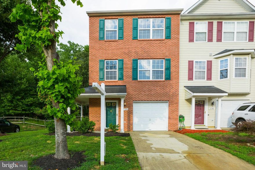 Must see, Warm and Welcoming well kept End Townhome located in a quiet neighborhood ! The home entails an upgraded kitchen with stainless steel appliances, updated floors on the main level, spacious bedrooms, and a lovely master suite with a walk in closet. Enjoy the private backyard with family and friends.  Prime location with having direct access to the Metro/National Harbor/DC/ and all major commuter routes.  Close to shopping centers and walking distance to the Elementary and Middle school. Check out the Virtual and 3D tour!
