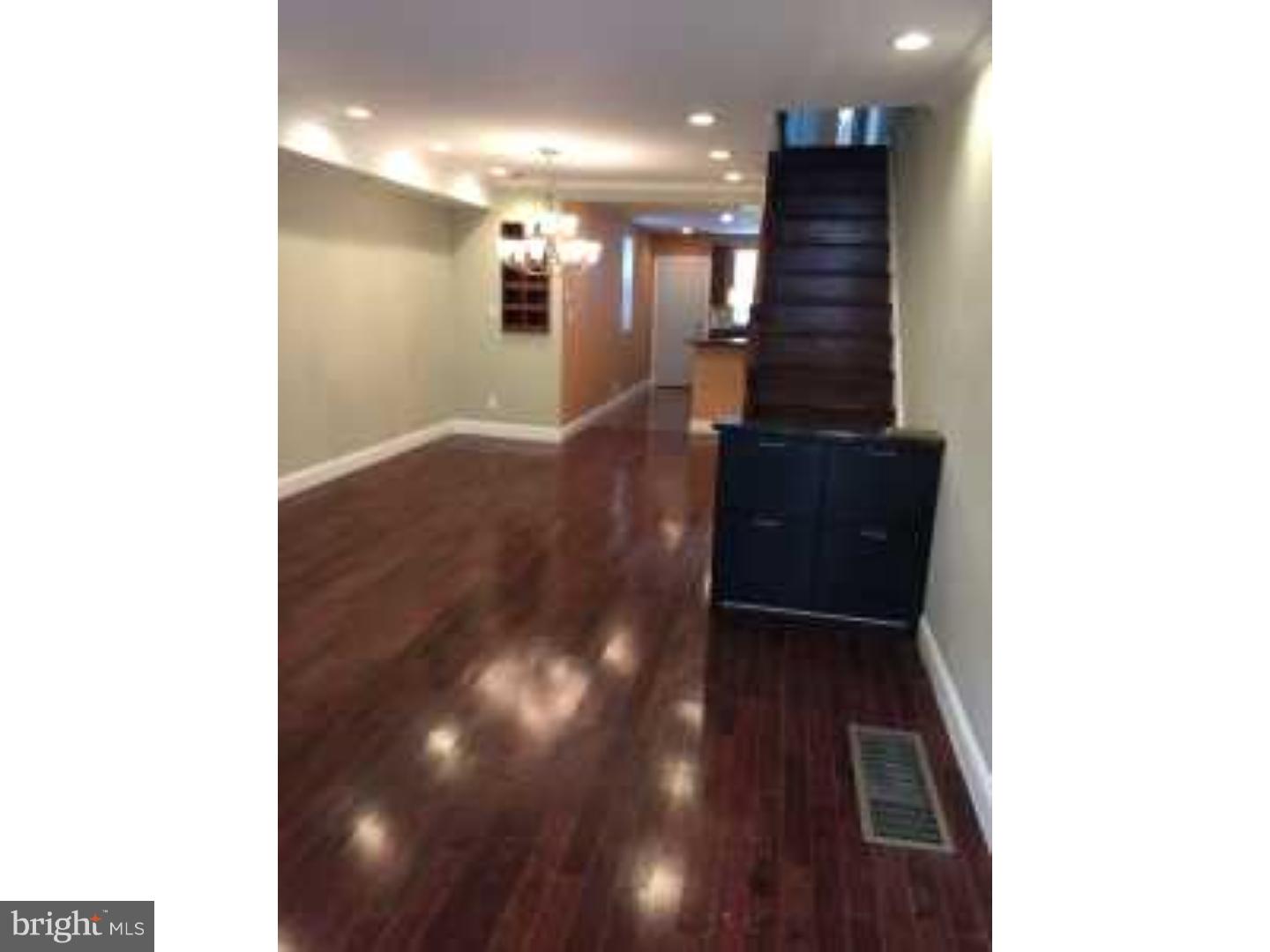 POINT BREEZE - Residential