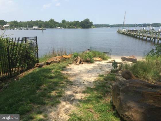 MANHATTAN BEACH - Residential