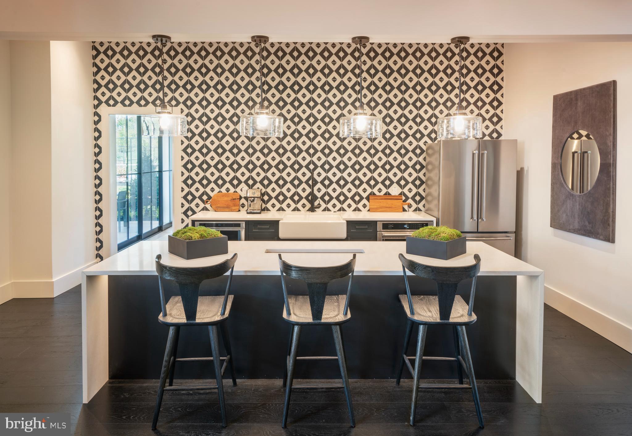 REGENCY AT CREEKSIDE MEADOWS - Residential