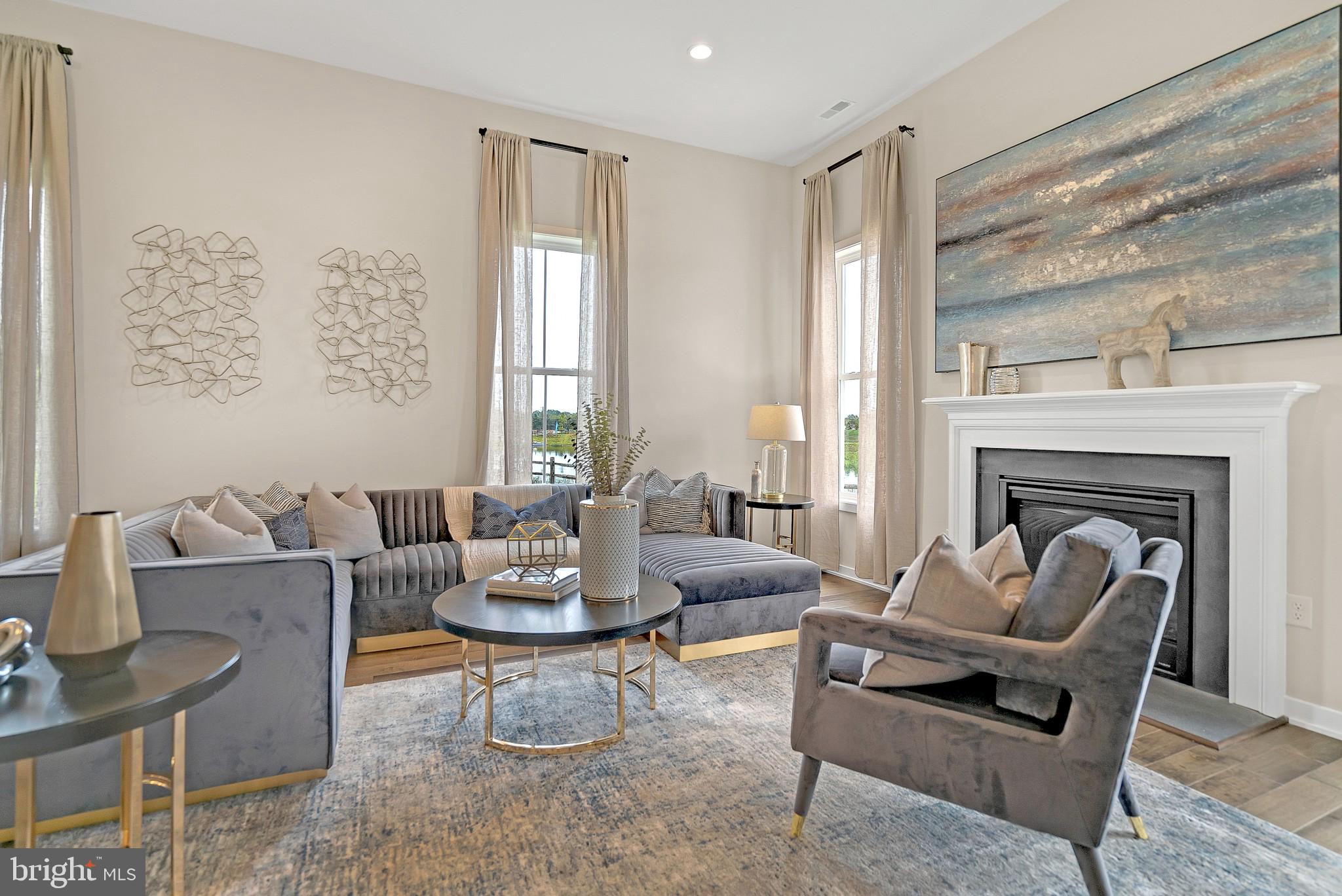 REGENCY AT CREEKSIDE MEADOWS - Residential
