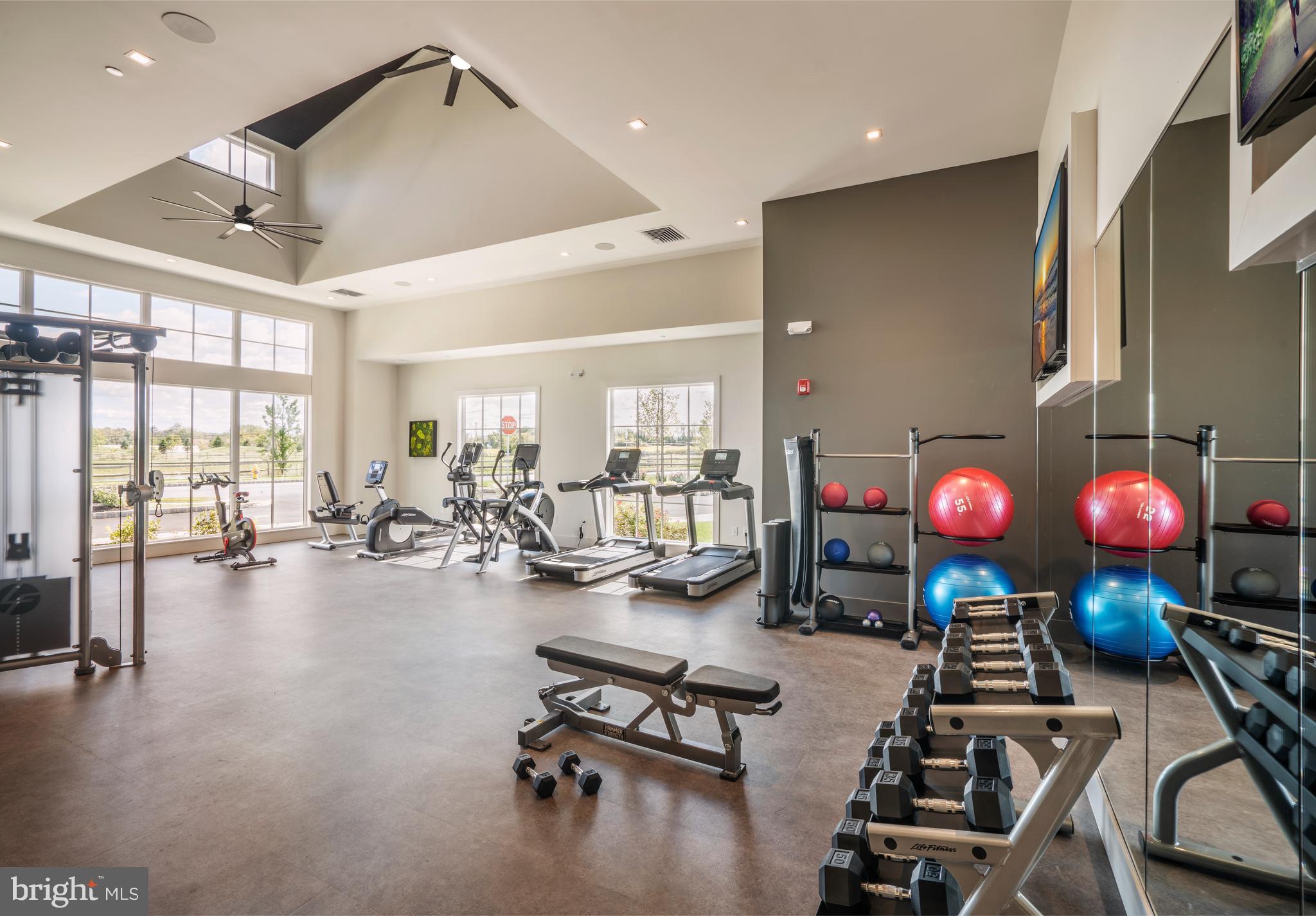 REGENCY AT CREEKSIDE MEADOWS - Residential
