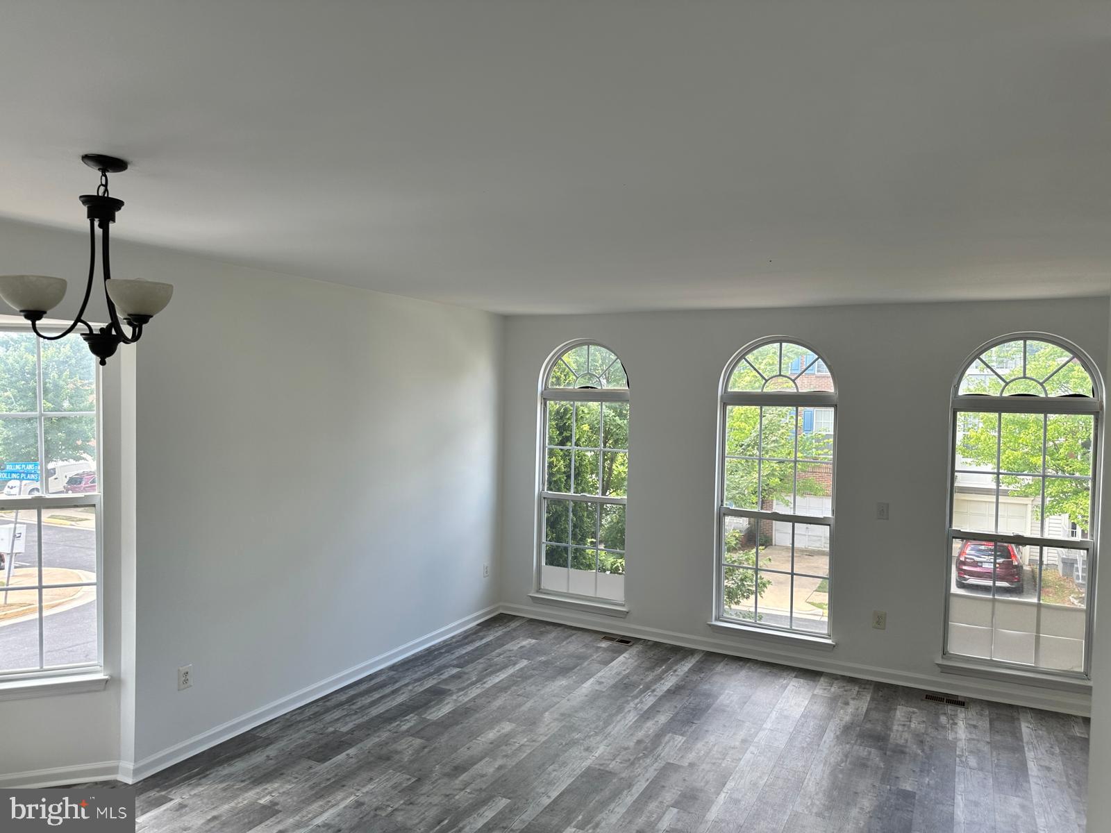 MCNAIR FARMS LANDBAY - Residential Lease