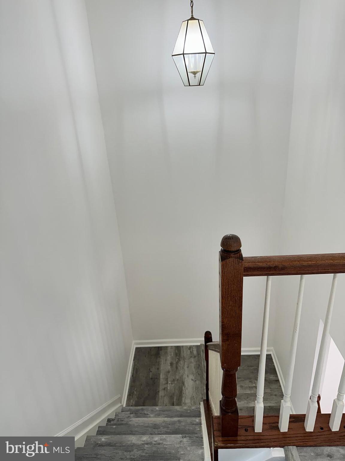 MCNAIR FARMS LANDBAY - Residential Lease