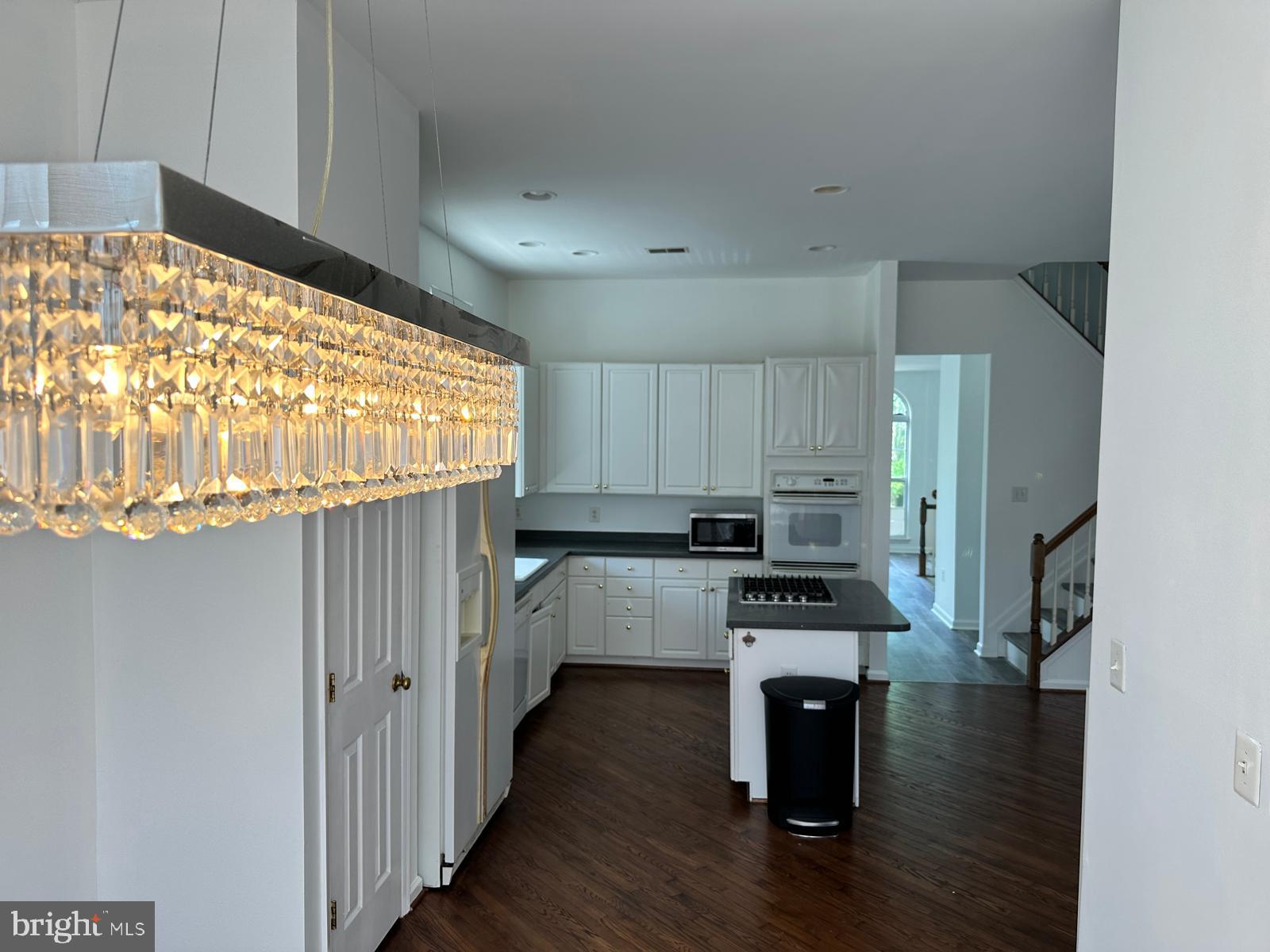 MCNAIR FARMS LANDBAY - Residential Lease