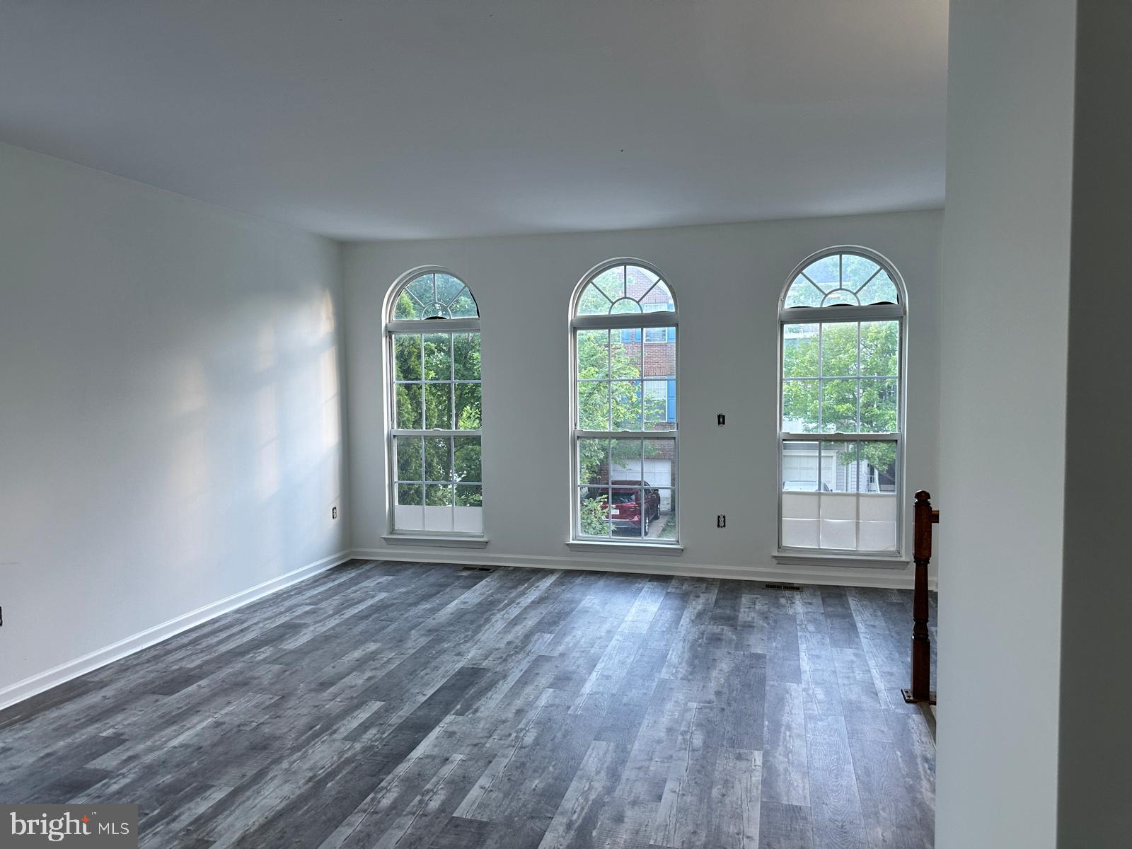 MCNAIR FARMS LANDBAY - Residential Lease