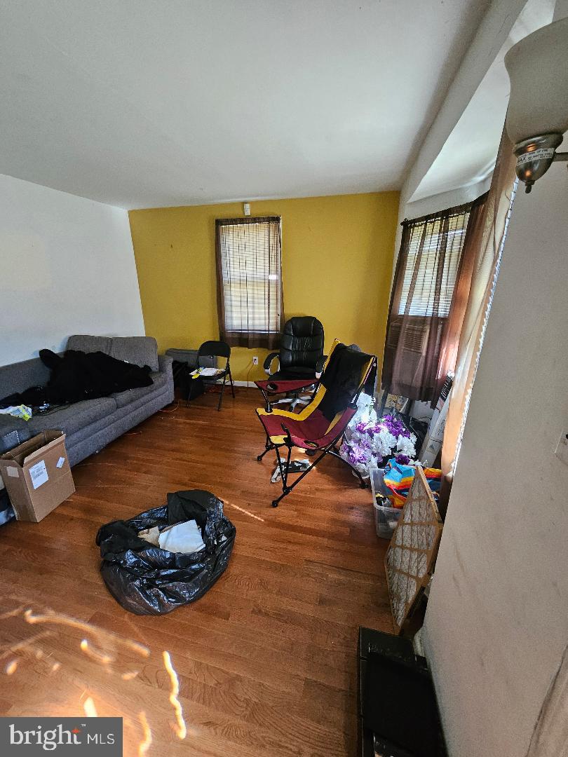 CAPITOL HEIGHTS - Residential