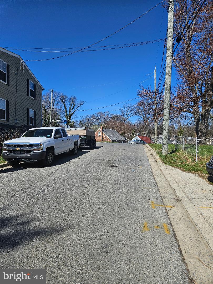 CAPITOL HEIGHTS - Residential
