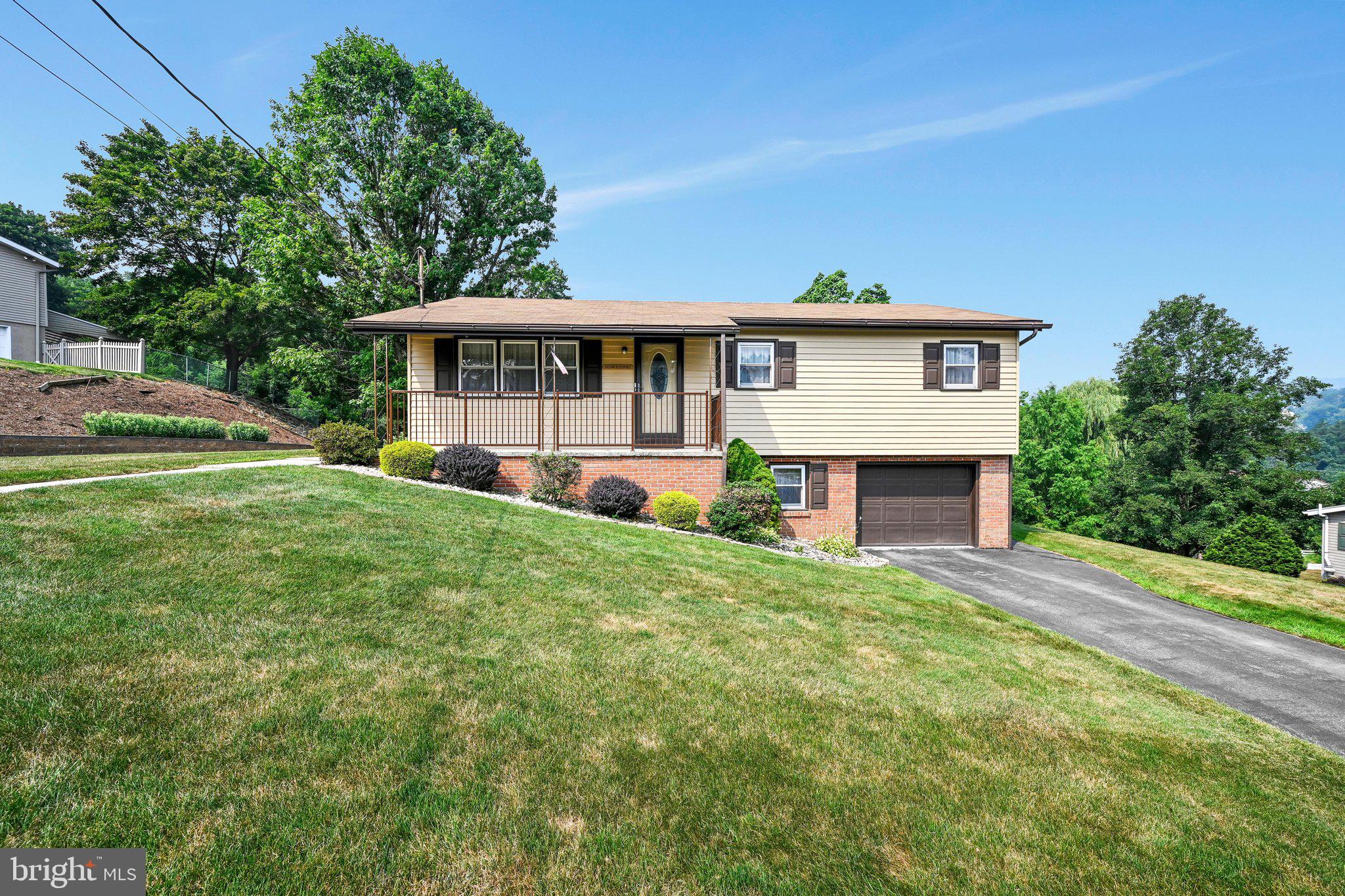 5 ELMER AVENUE