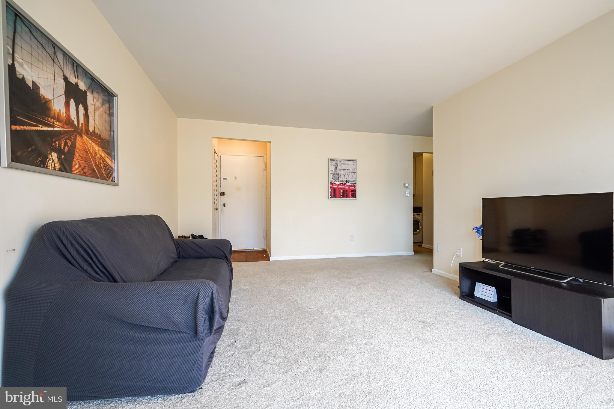 WALNUT GROVE - Residential Lease